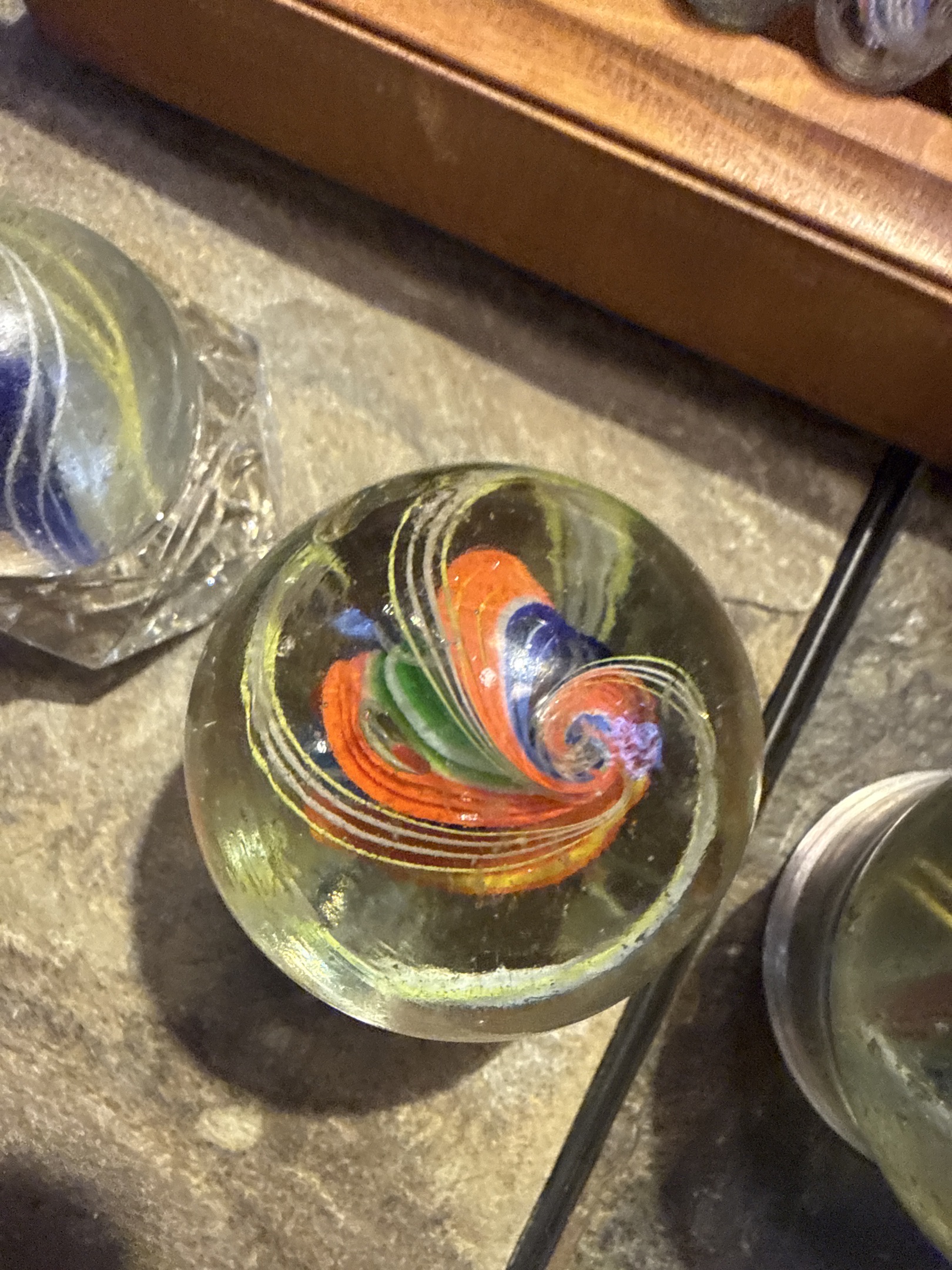 4-Color Solid Core Swirl by German Glassworks (Lauscha Region), identification view