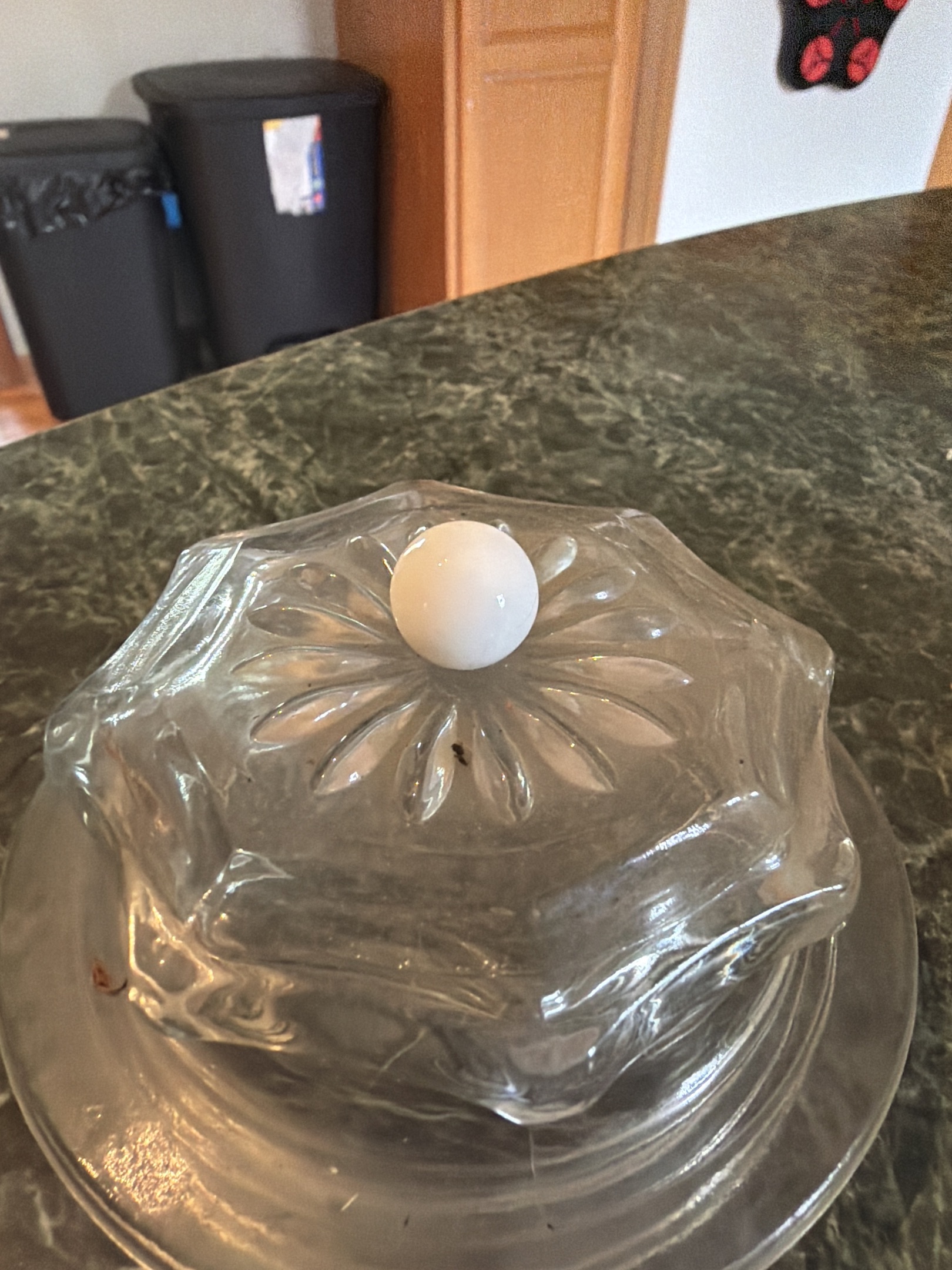 Solid White (Milk Glass) by Generic / Multiple (Akro Agate, Vitro, Peltier), identification view