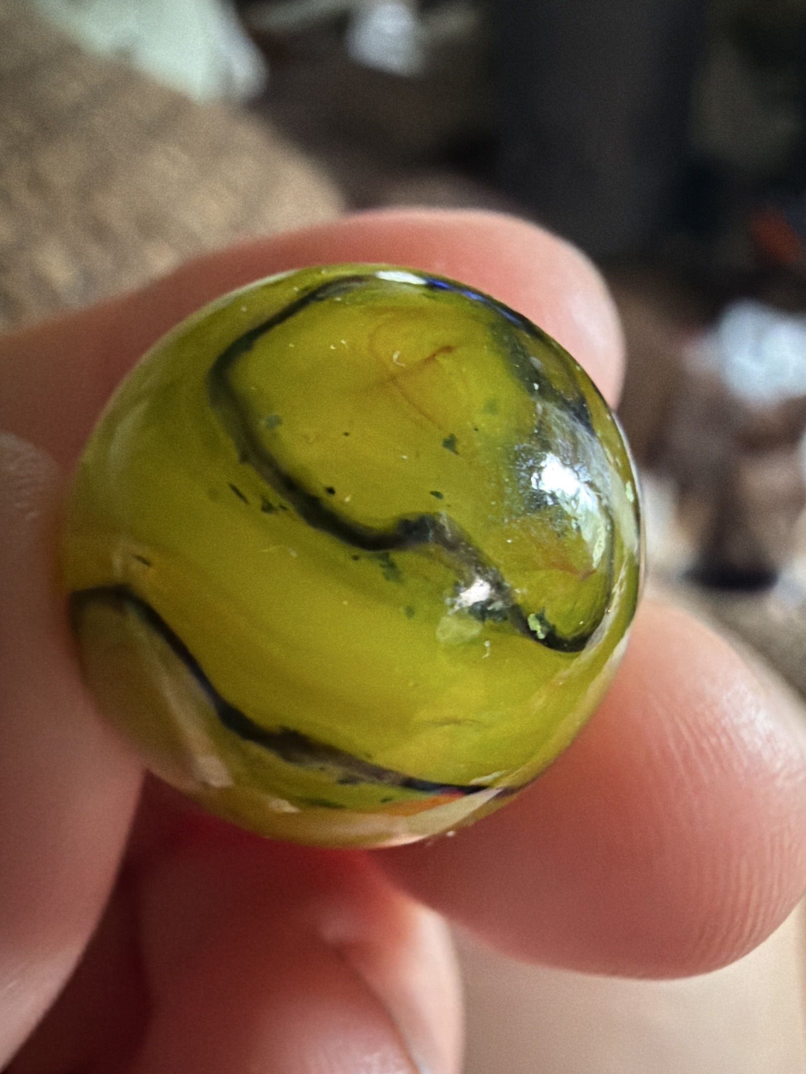 Miller Mansion by Peltier Glass Company, identification view