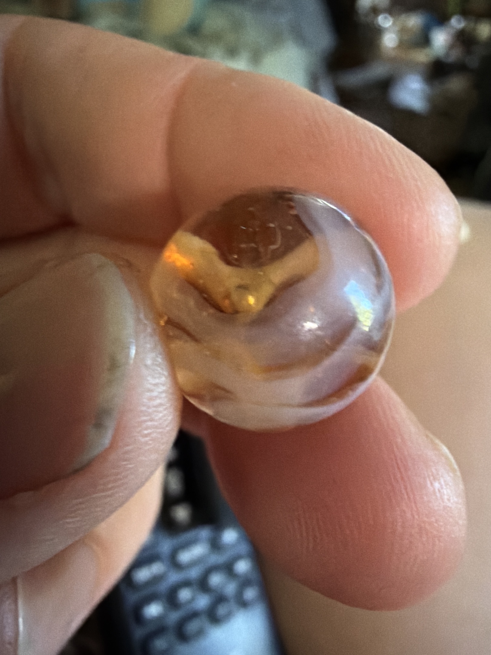 Amber and White Swirl by Alley Agate, identification view