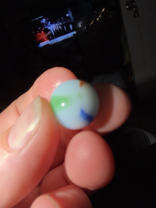 Parrot by Vitro Agate, identification view