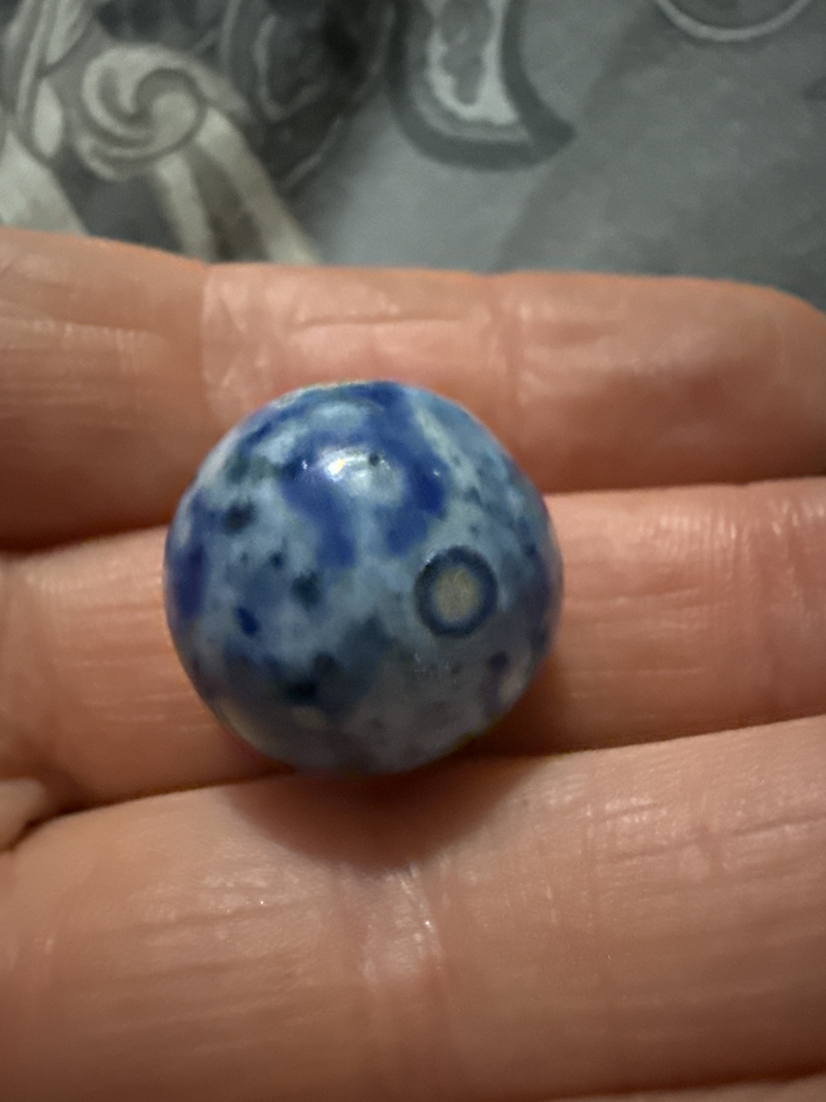 Blue Bennington by German/American Ceramic Works, identification view