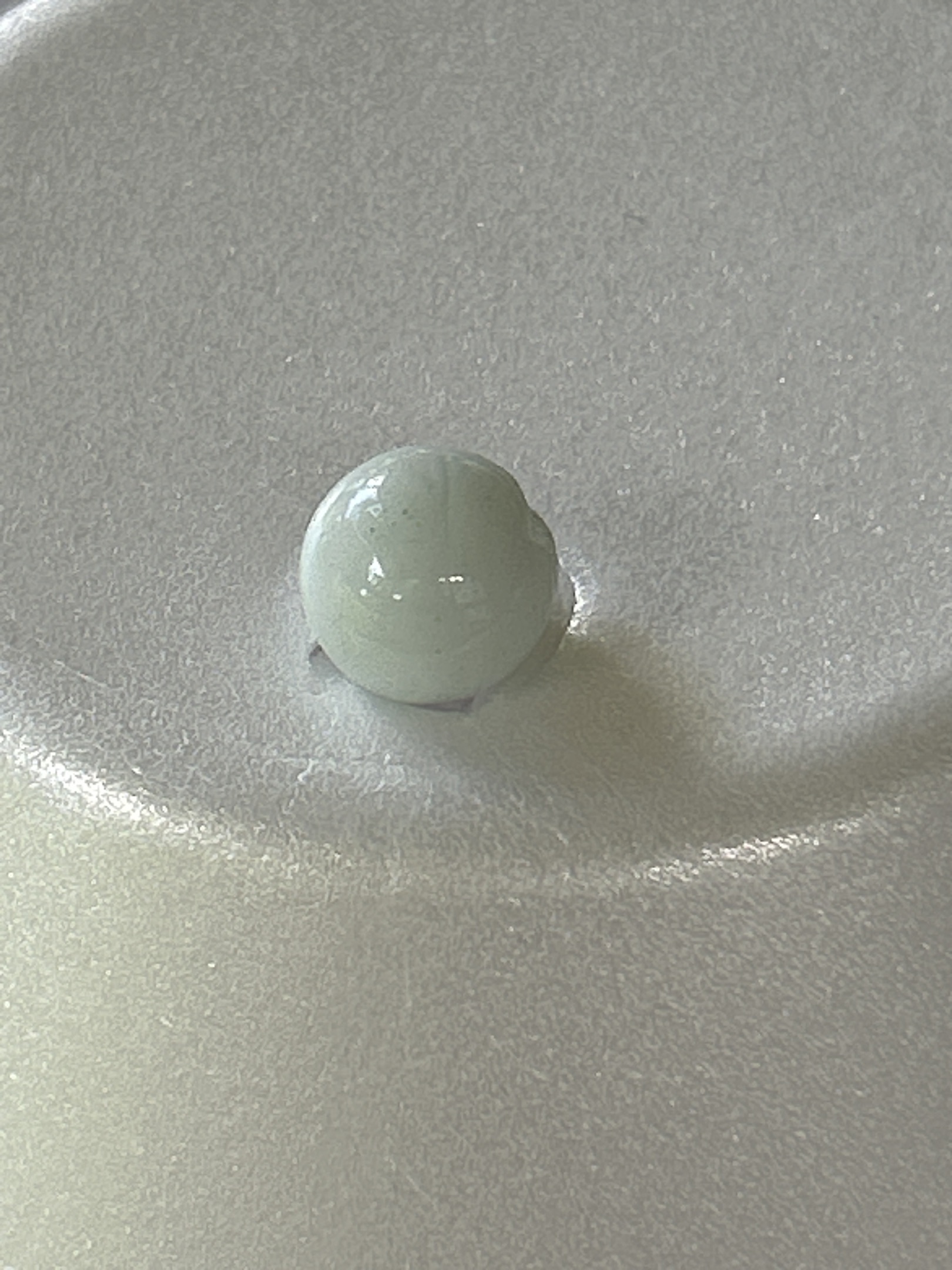 Pastel Mint Green by Akro Agate, identification view