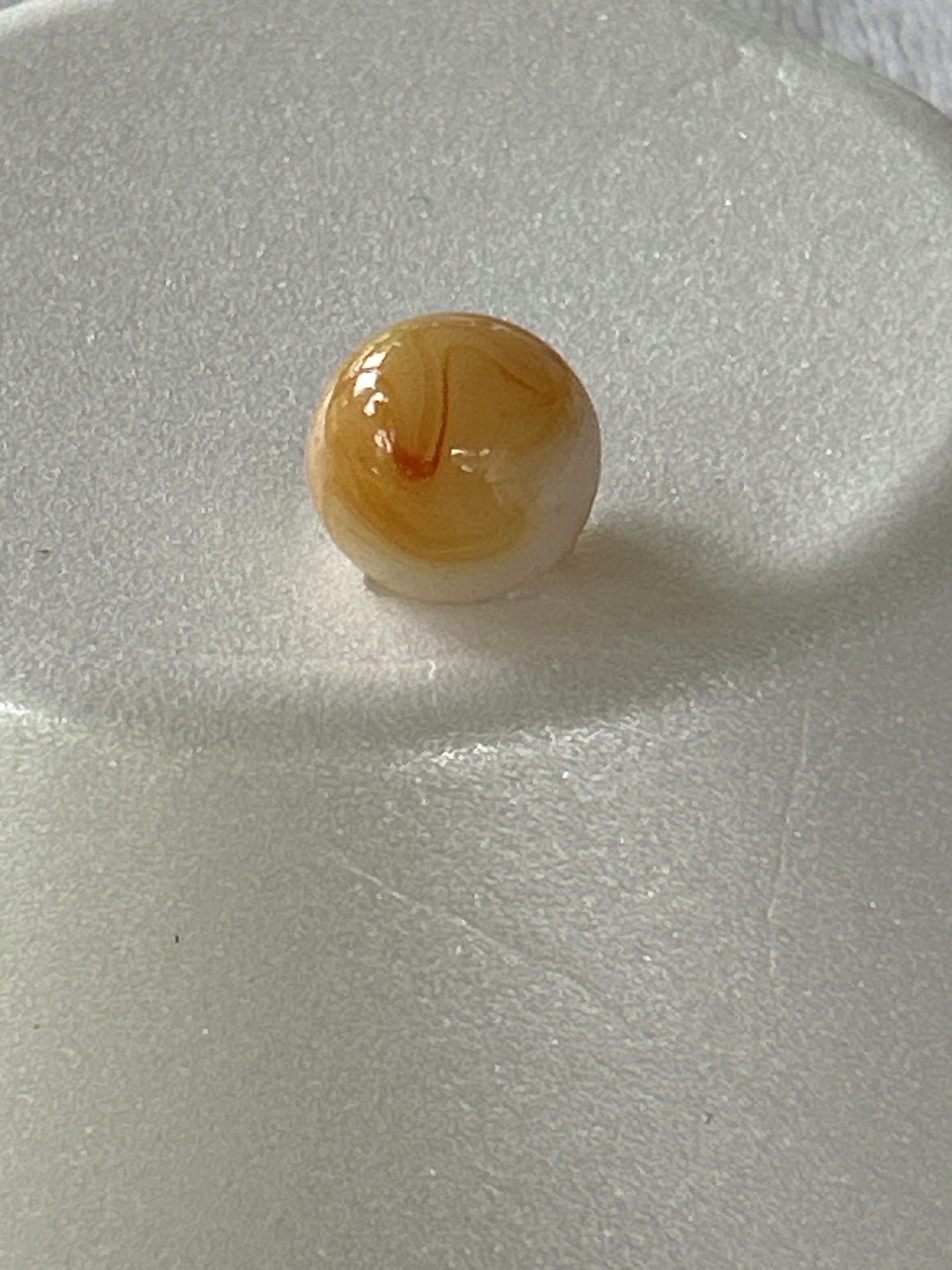 Amber Onyx / Prize Corkscrew by Akro Agate, identification view