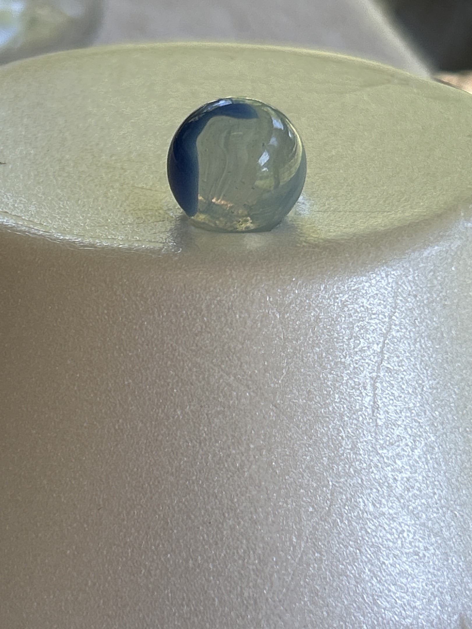 Bananas / Slag / Swirl by Peltier Glass Company, identification view