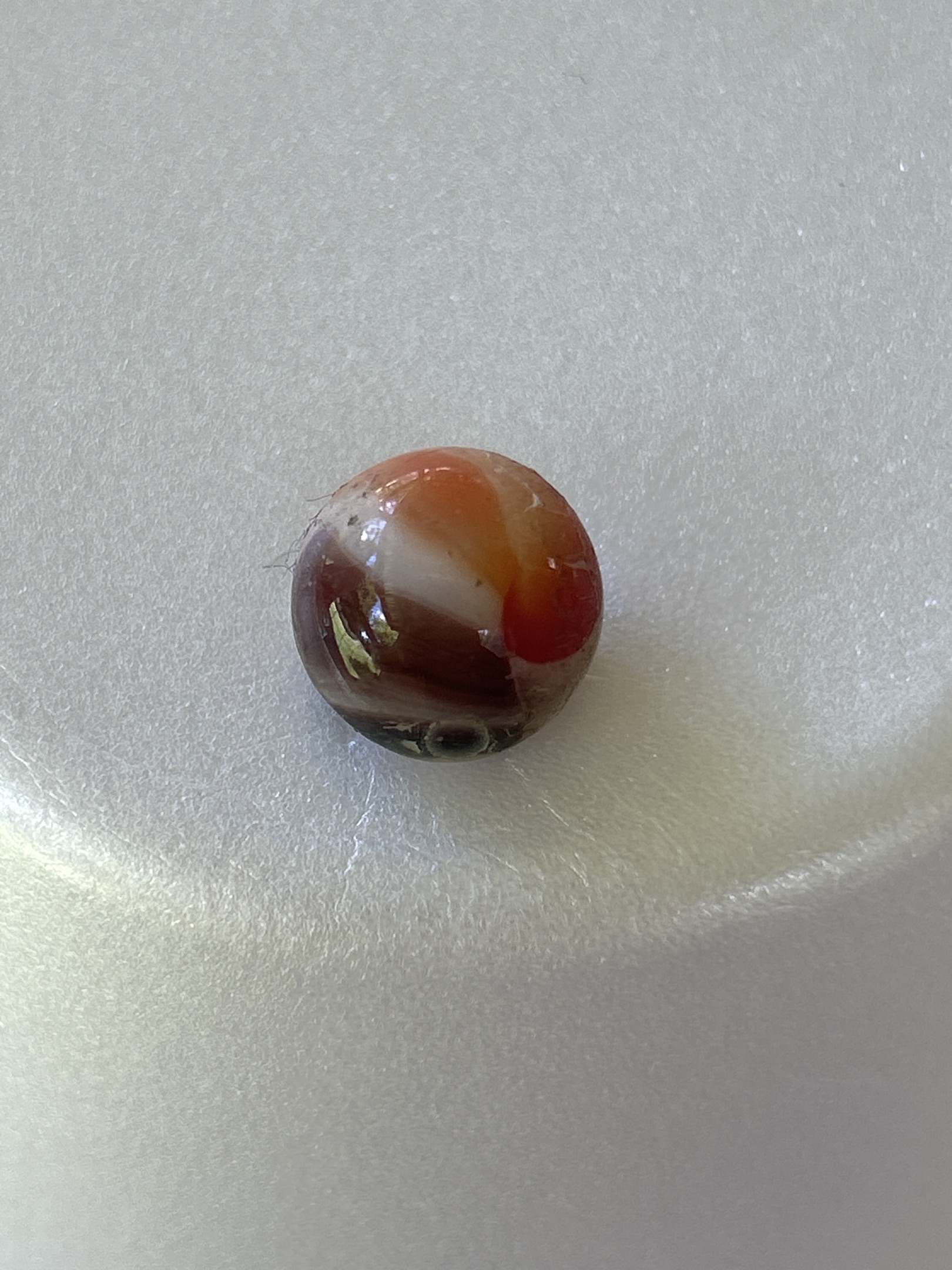 Carnelian / Red & White Patch Swirl by Akro Agate, identification view