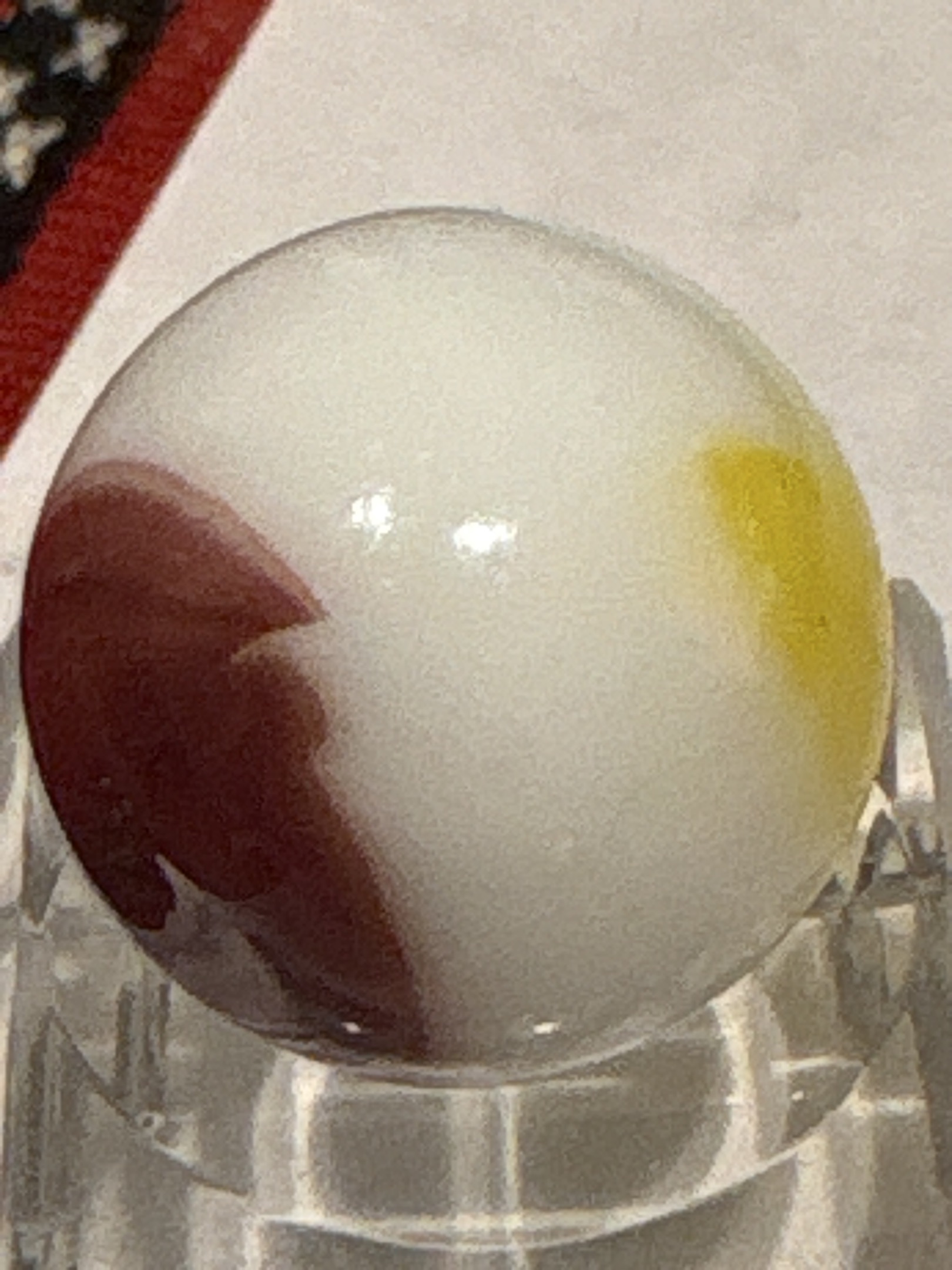 Red and Yellow Popeye Patch by Akro Agate Company, identification view