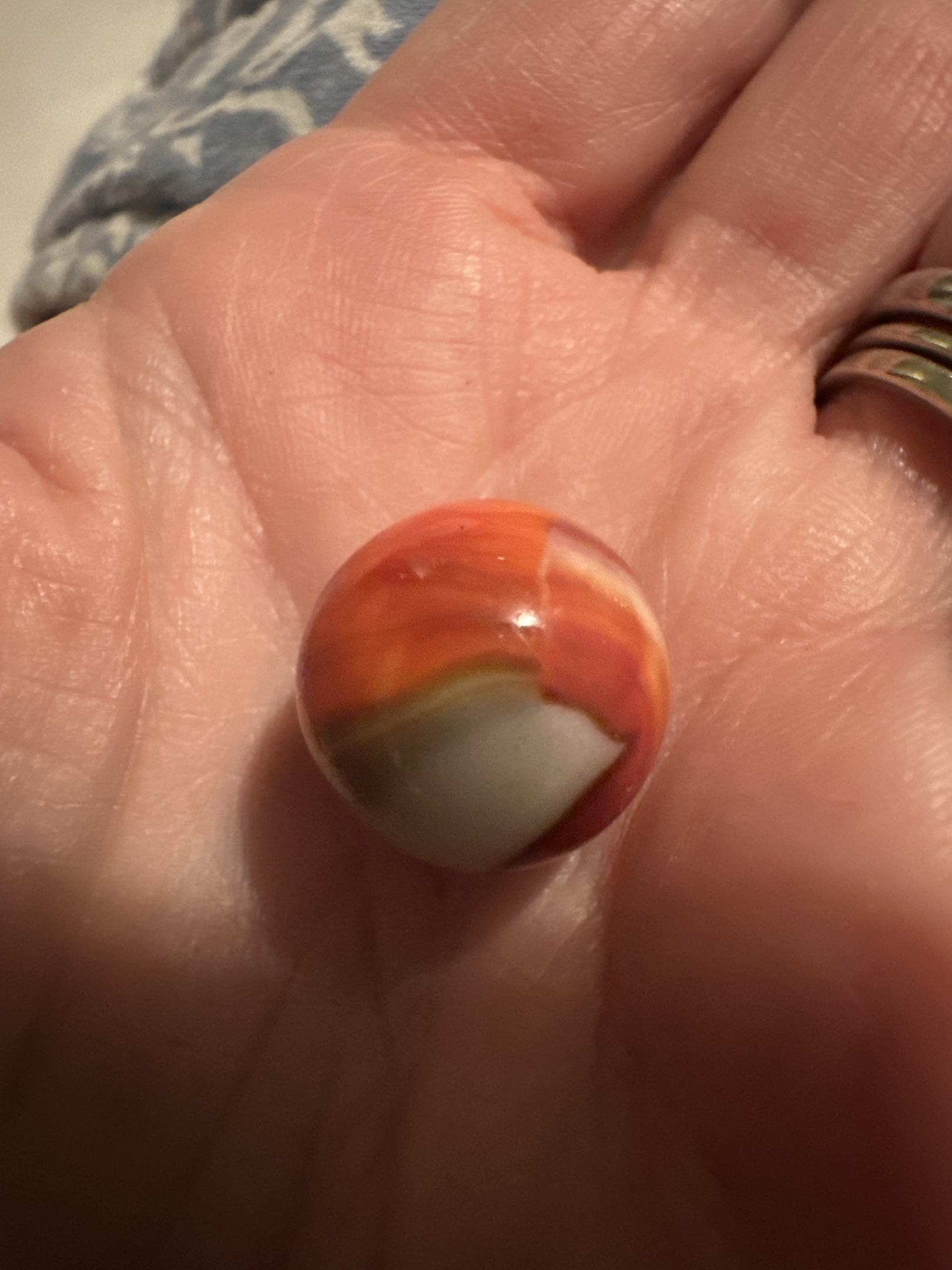 Orange and White Patch by Akro Agate, identification view