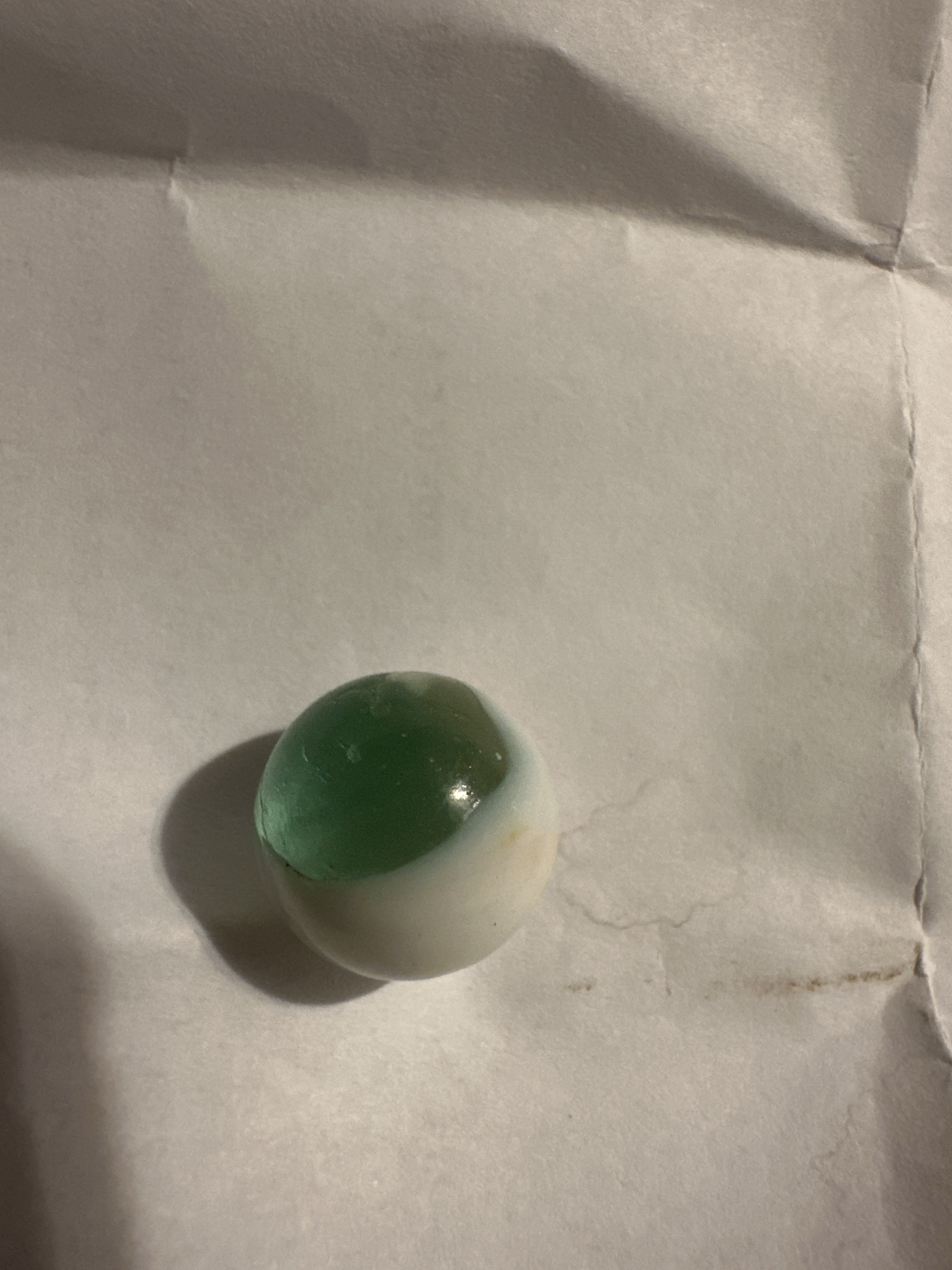 Green Moss Agate / Patch by Akro Agate, identification view