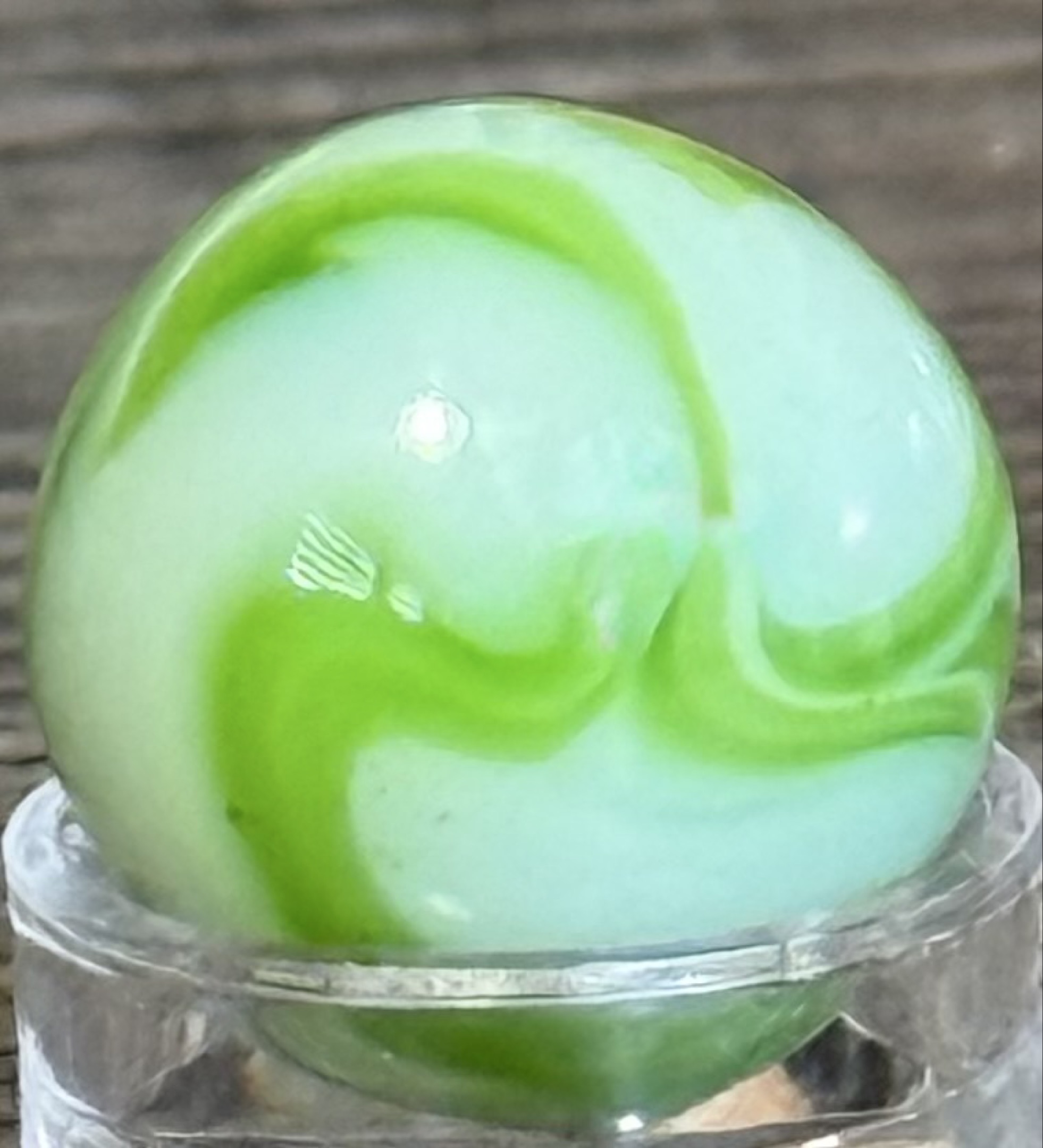 Green Swirl by Alley Agate, identification view