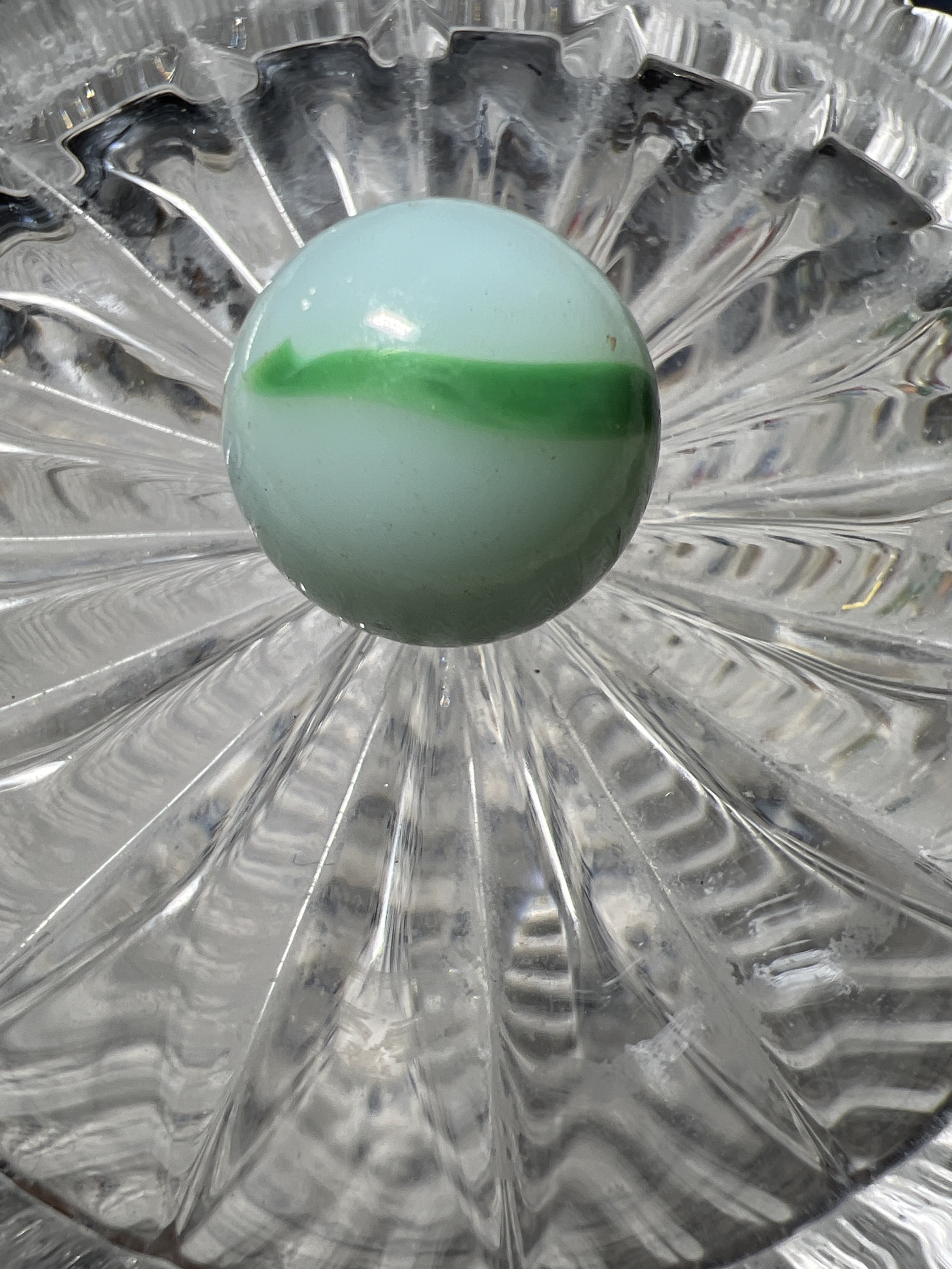 Tri-color Rainbow by Marble King, identification view