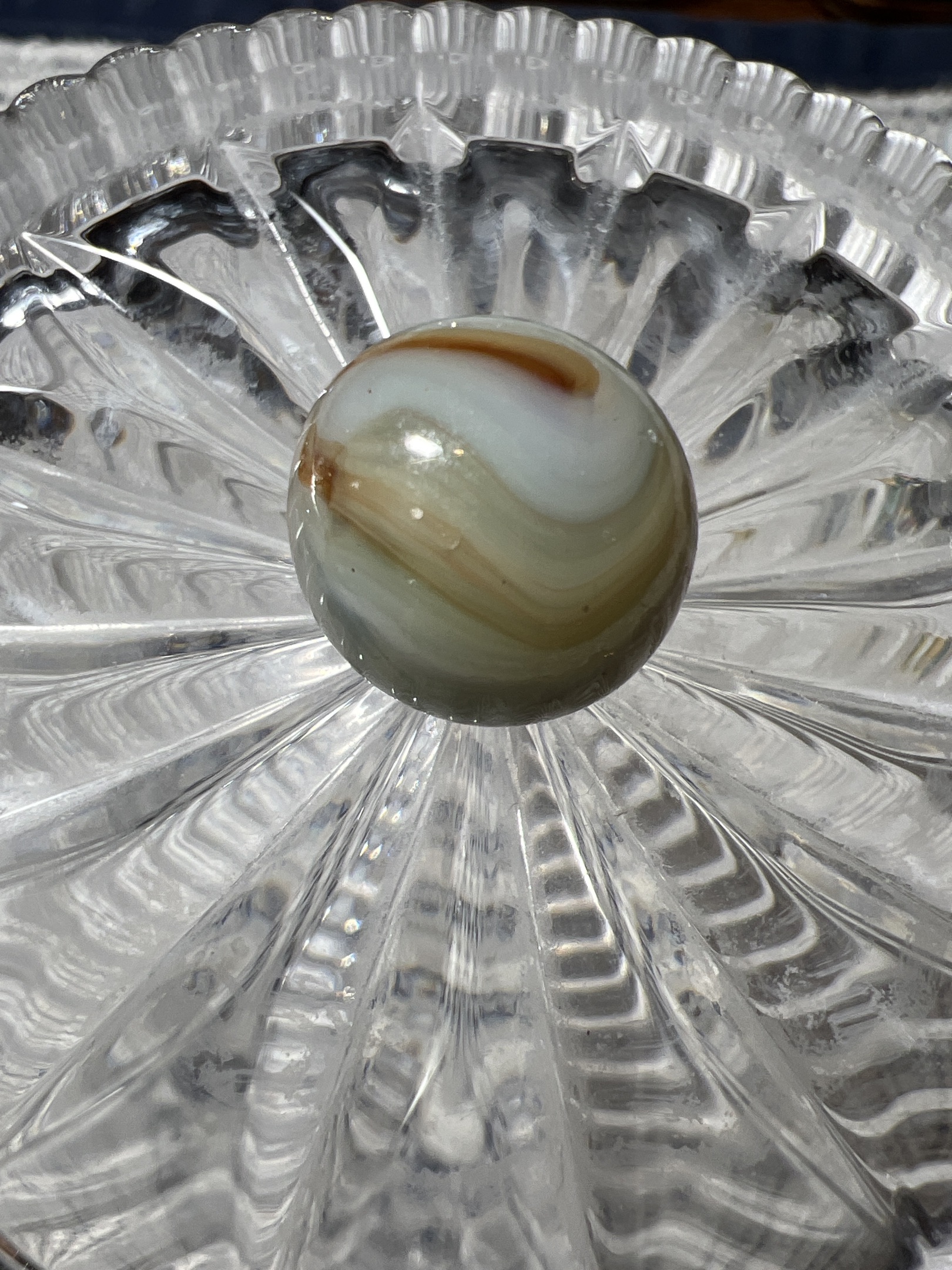 Blue-Grey and Brown Swirl by Alley Agate, identification view