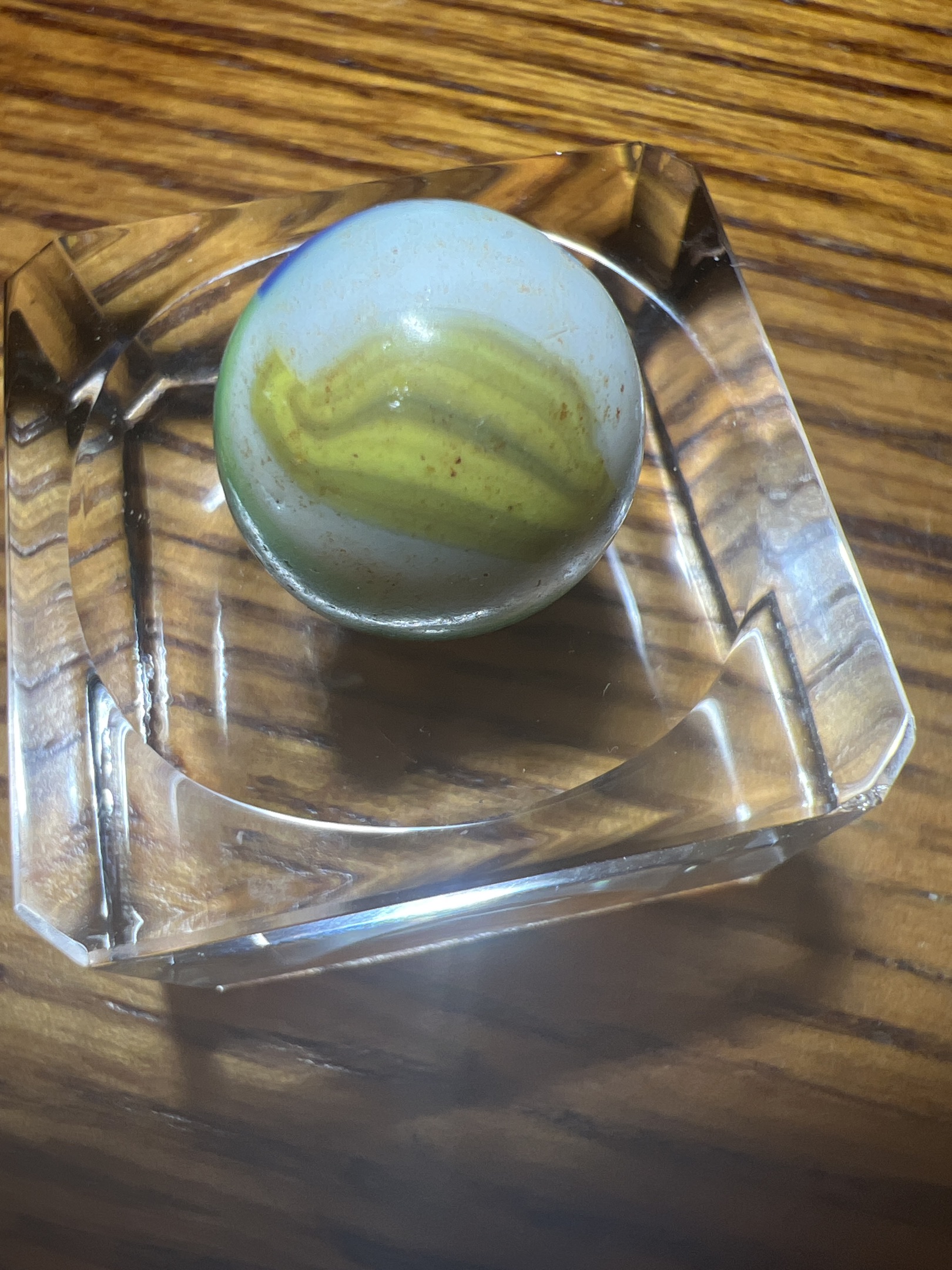 Tri-Lite (Blue, Green, Yellow) by Vitro Agate Company