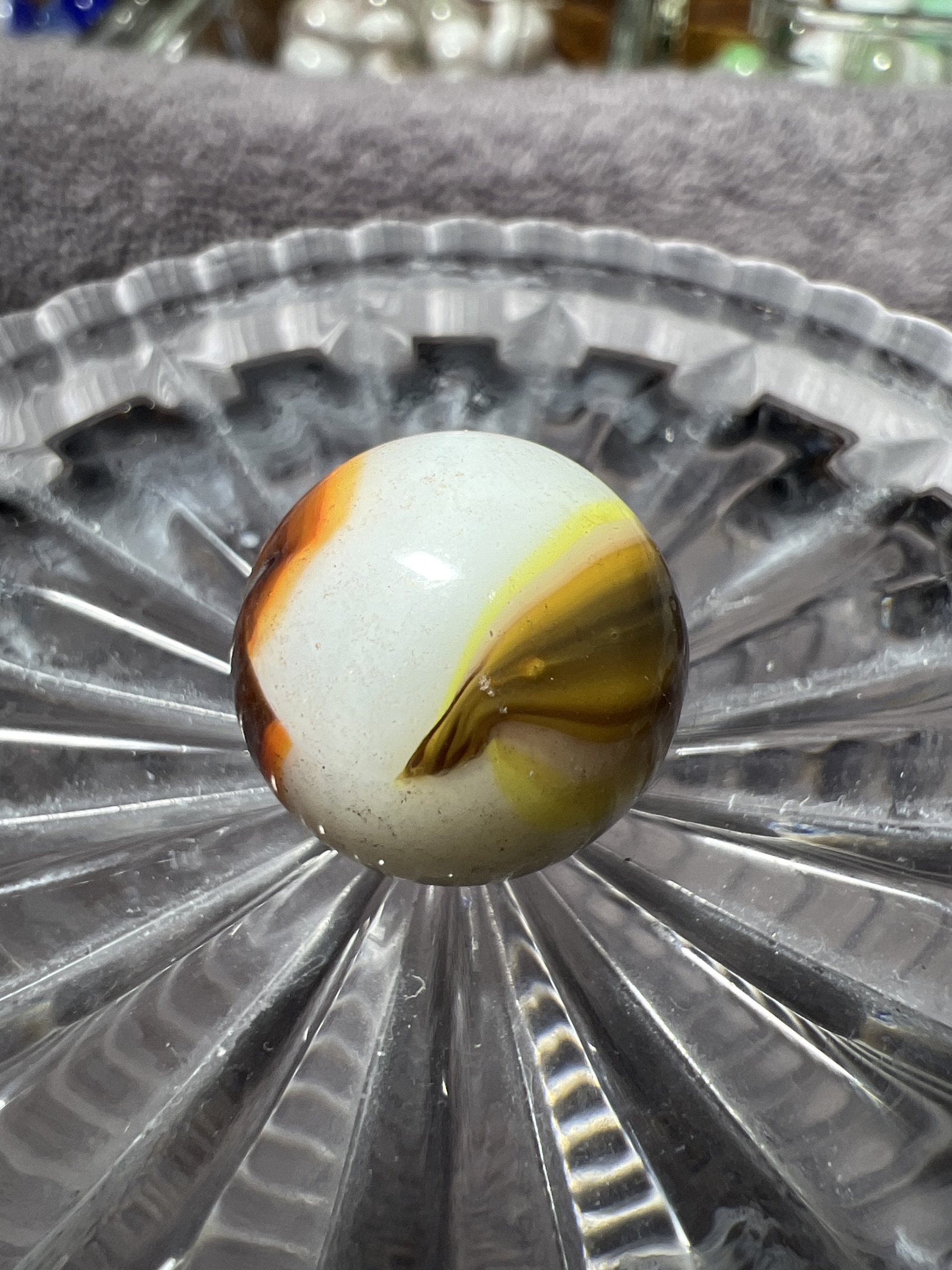 Multi-Color (White, Orange, Yellow, Brown) by Akro Agate Company, identification view