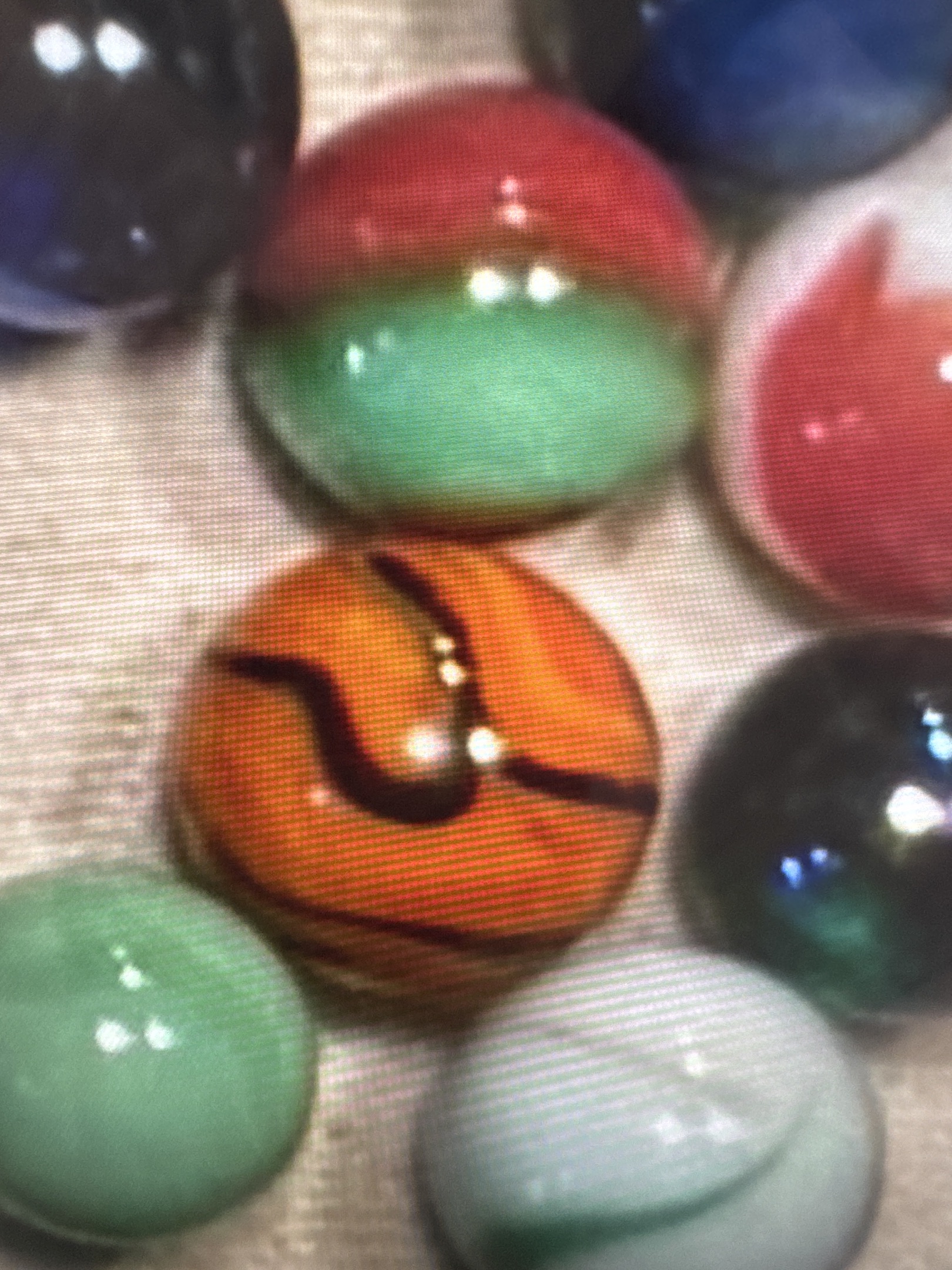 Orange and Brown Swirl by Christensen Agate Company, identification view