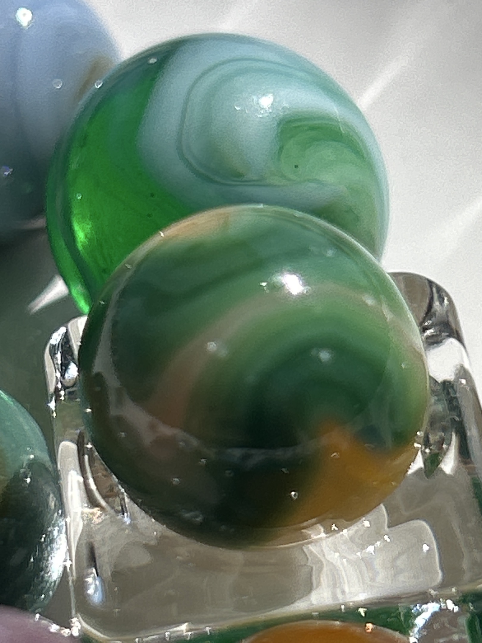 Turtle - Green with Amber by Vacor de Mexico, identification view
