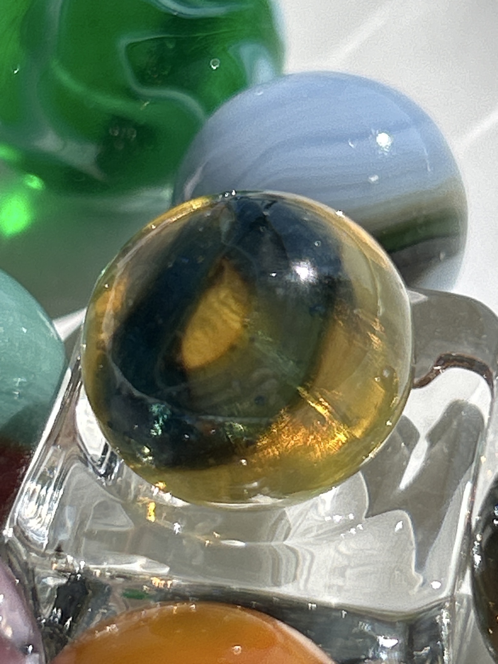 Tiger Eye by Vitro Agate, identification view