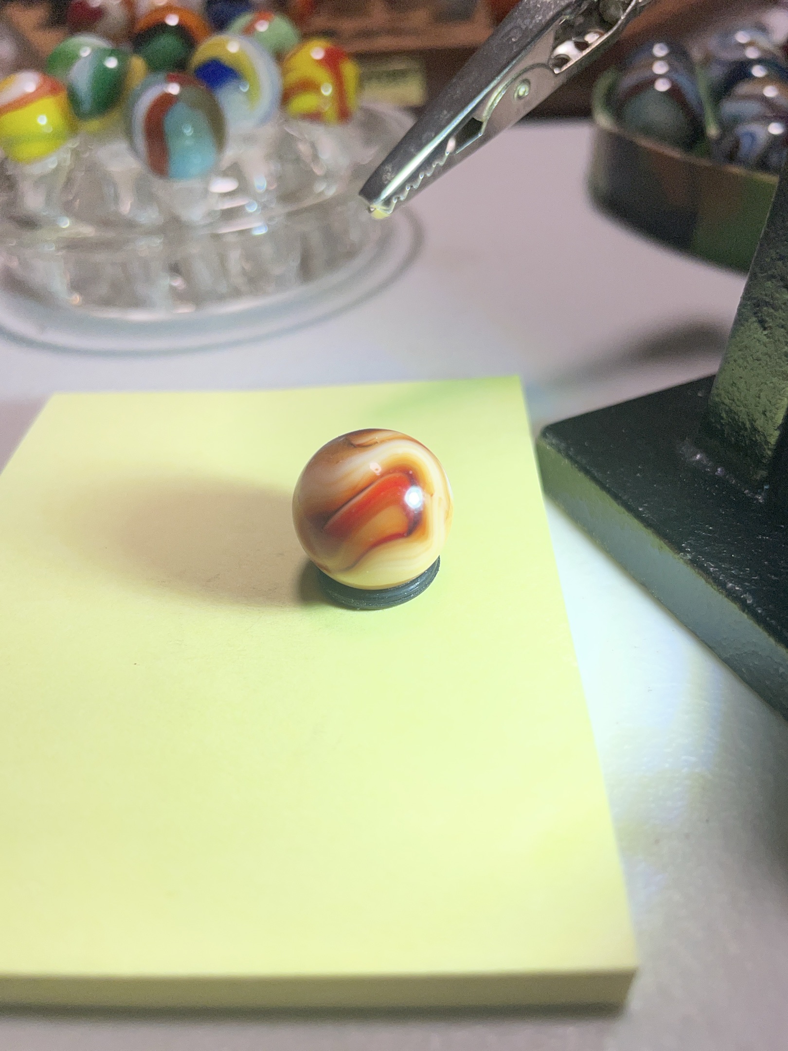 Brown and Orange Corkscrew - Caramel Special by Akro Agate, identification view