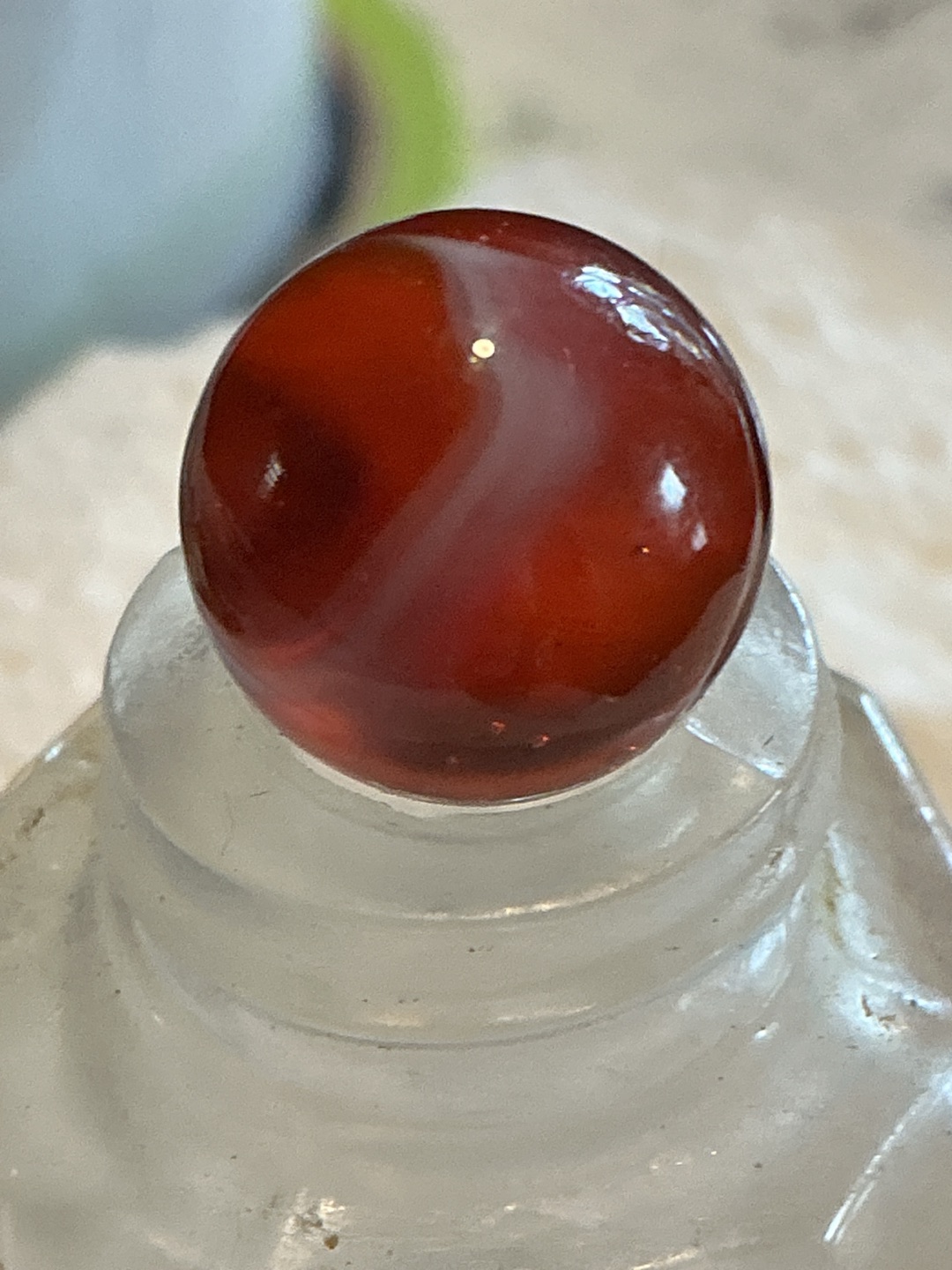 Amber Slag by Akro Agate, identification view