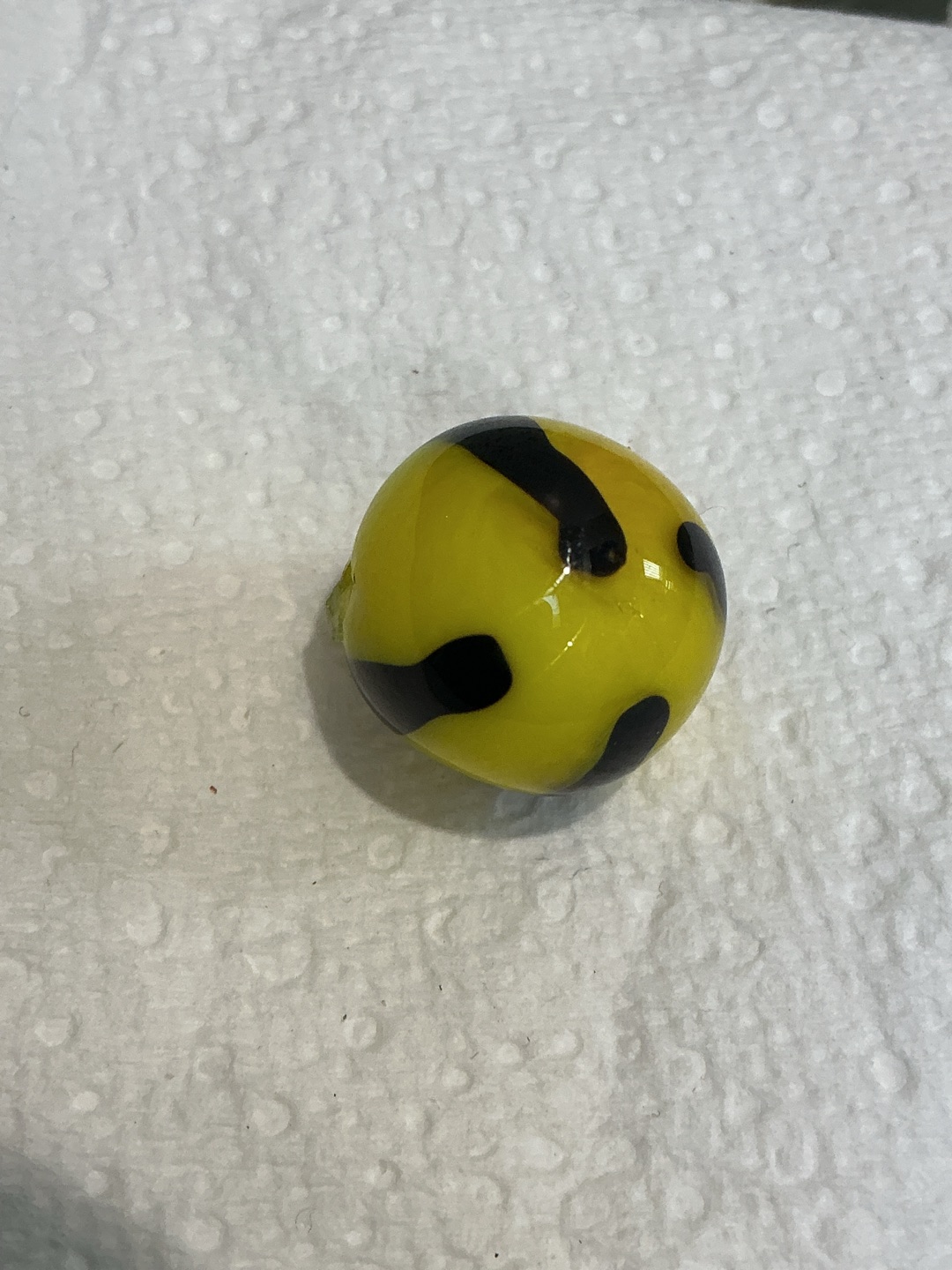 Bumblebee by Peltier Glass Company, identification view