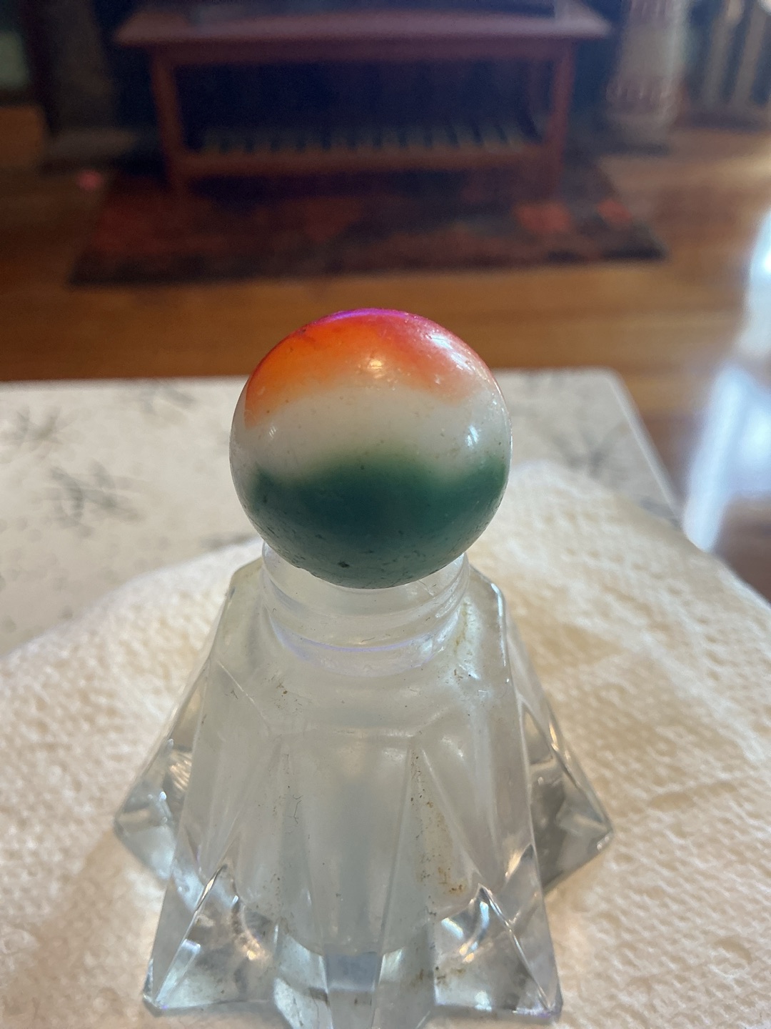 Liberty by Peltier Glass Company, identification view