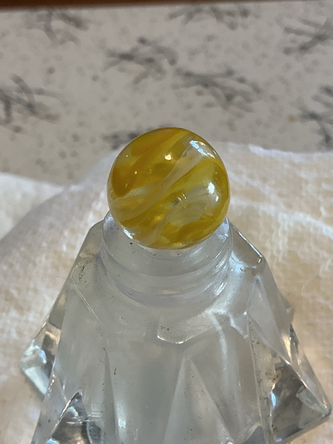 Yellow and White Sunburst by Master Marble Company, identification view