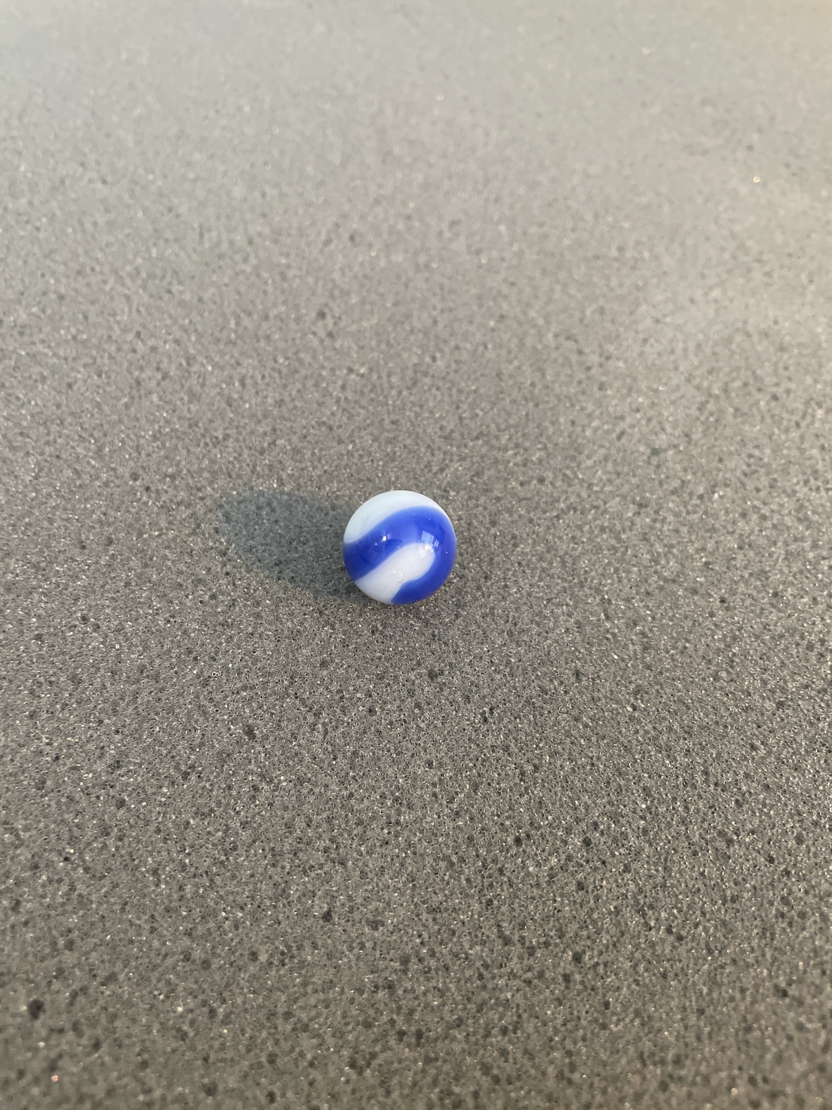 Blue Whitie by Vitro Agate Company
