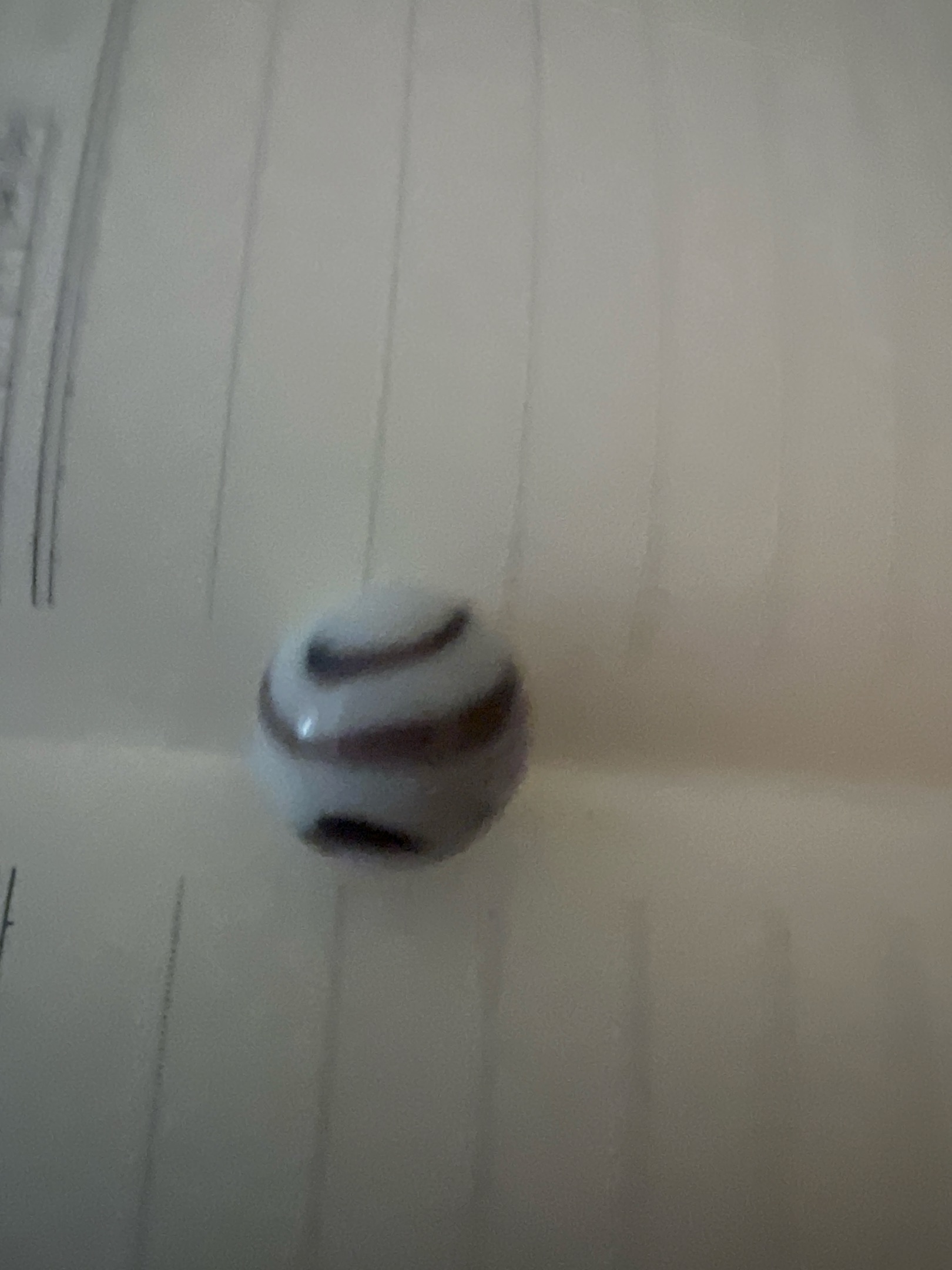 Chocolate Swirl by Akro Agate Company, identification view