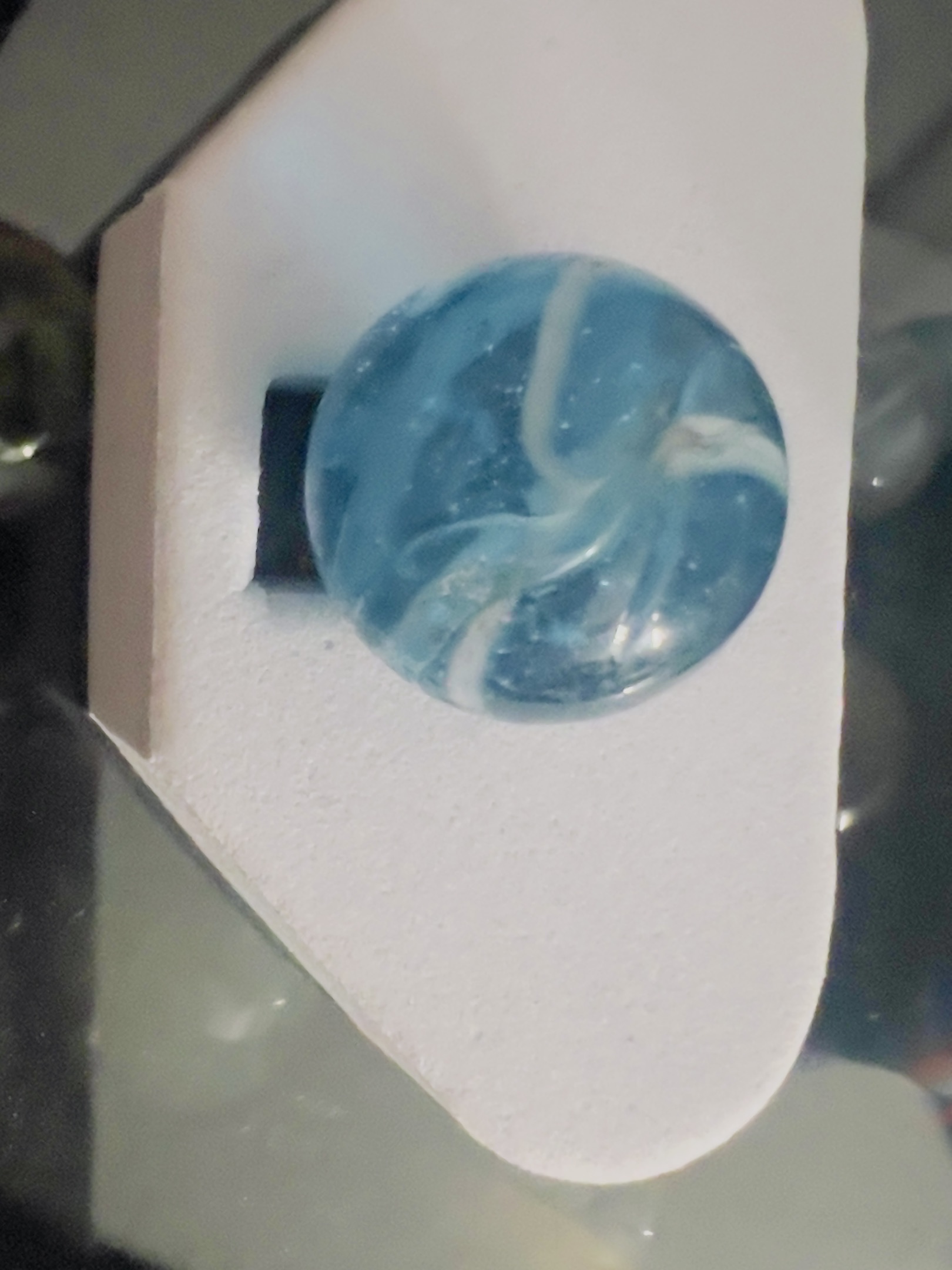 Blue Cloud by Akro Agate Company, identification view