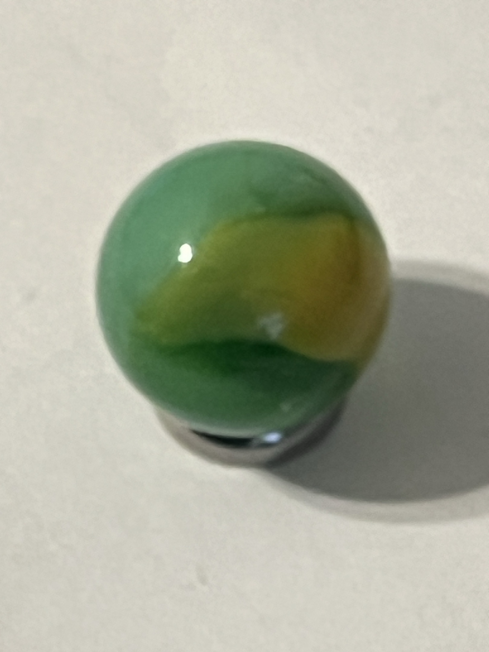 Green and Yellow Patch by Akro Agate Company, identification view