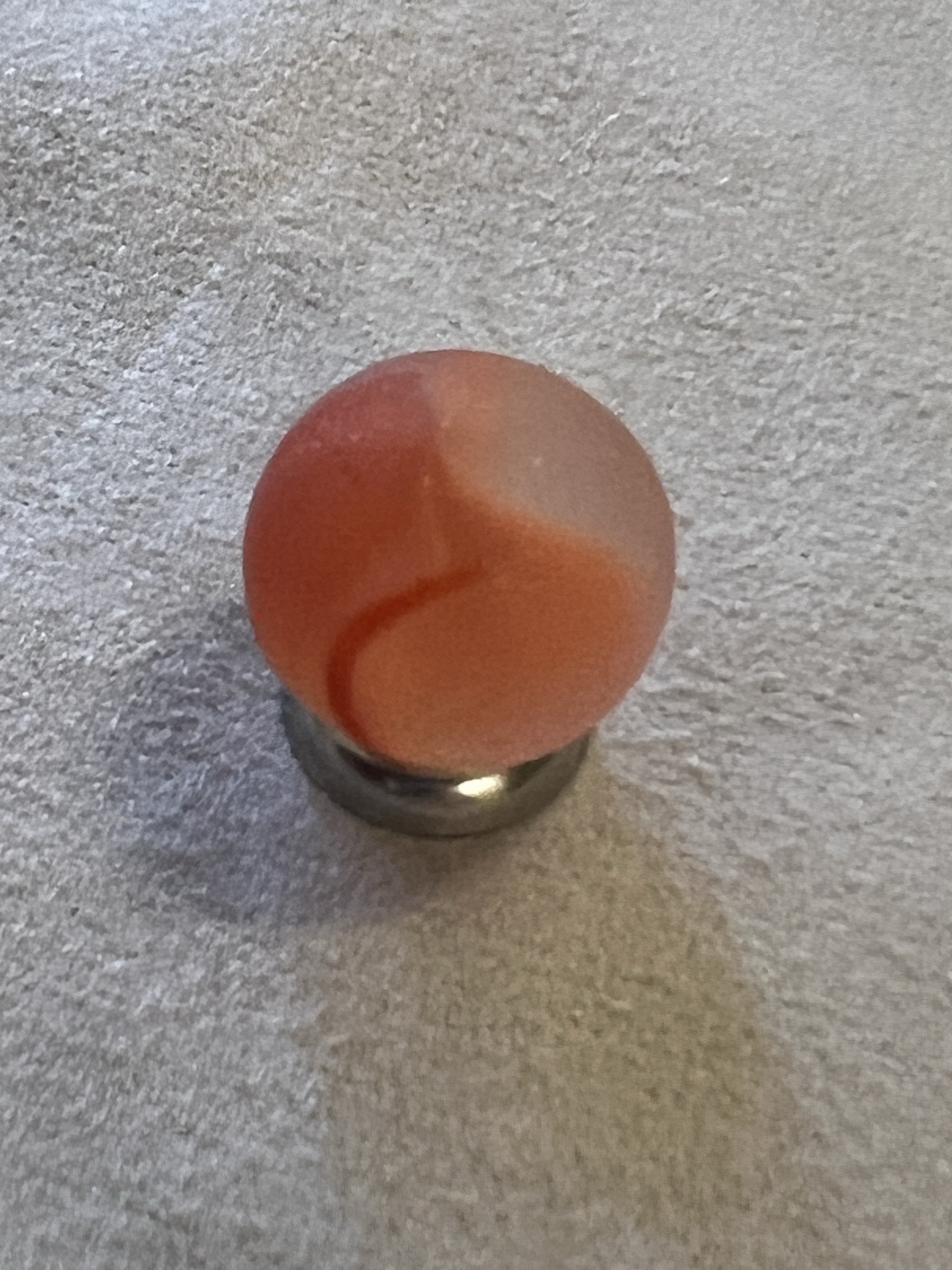 All-Red (Orange/Peach Variant) by Vitro Agate Company, identification view
