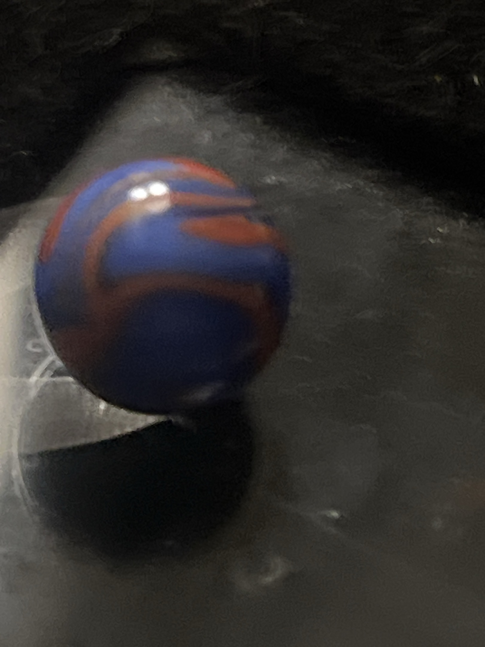 Blue and Red Swirl by Akro Agate Company, identification view