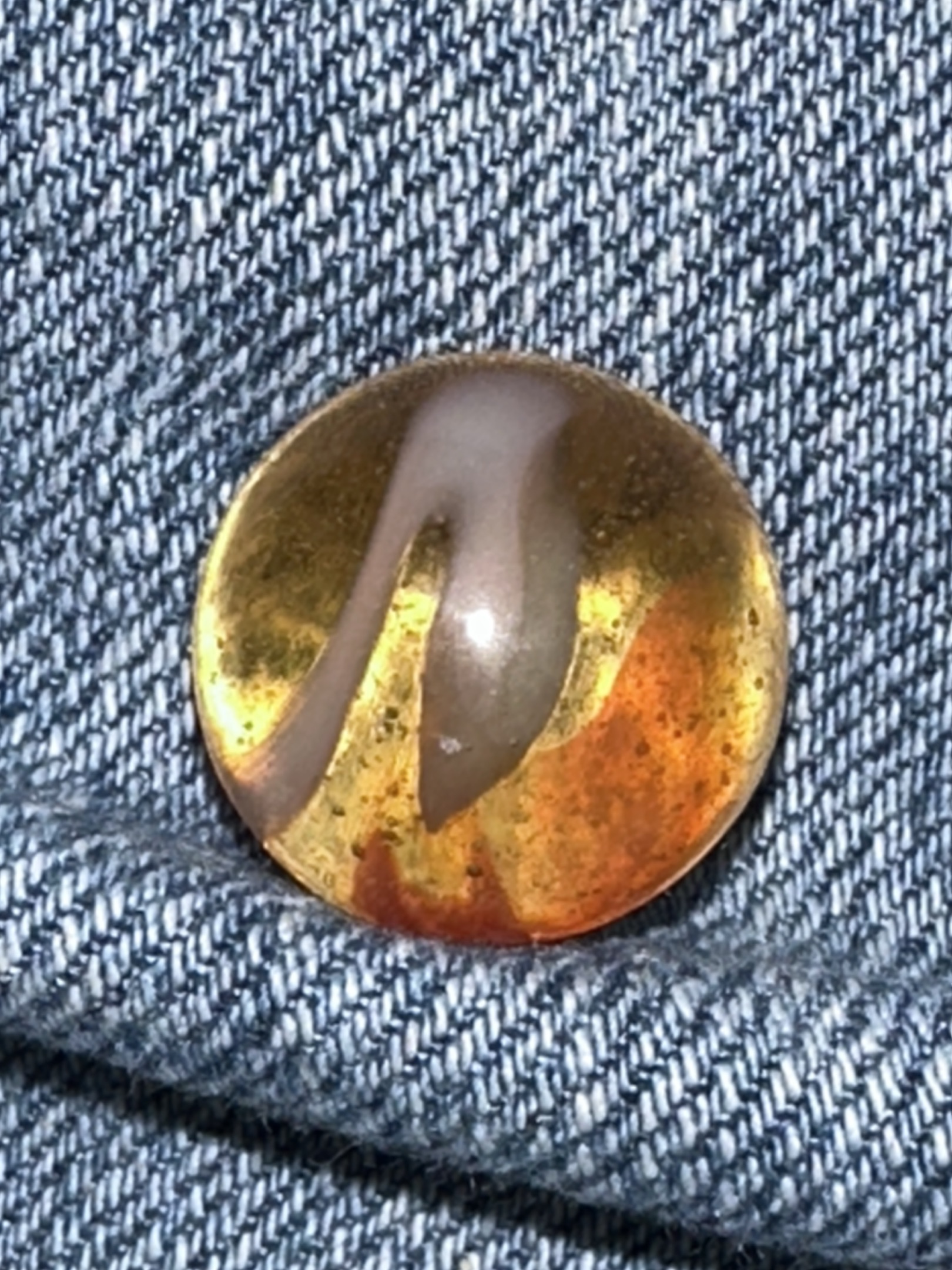 Banana (Multi-Color) by Peltier Glass Company, identification view