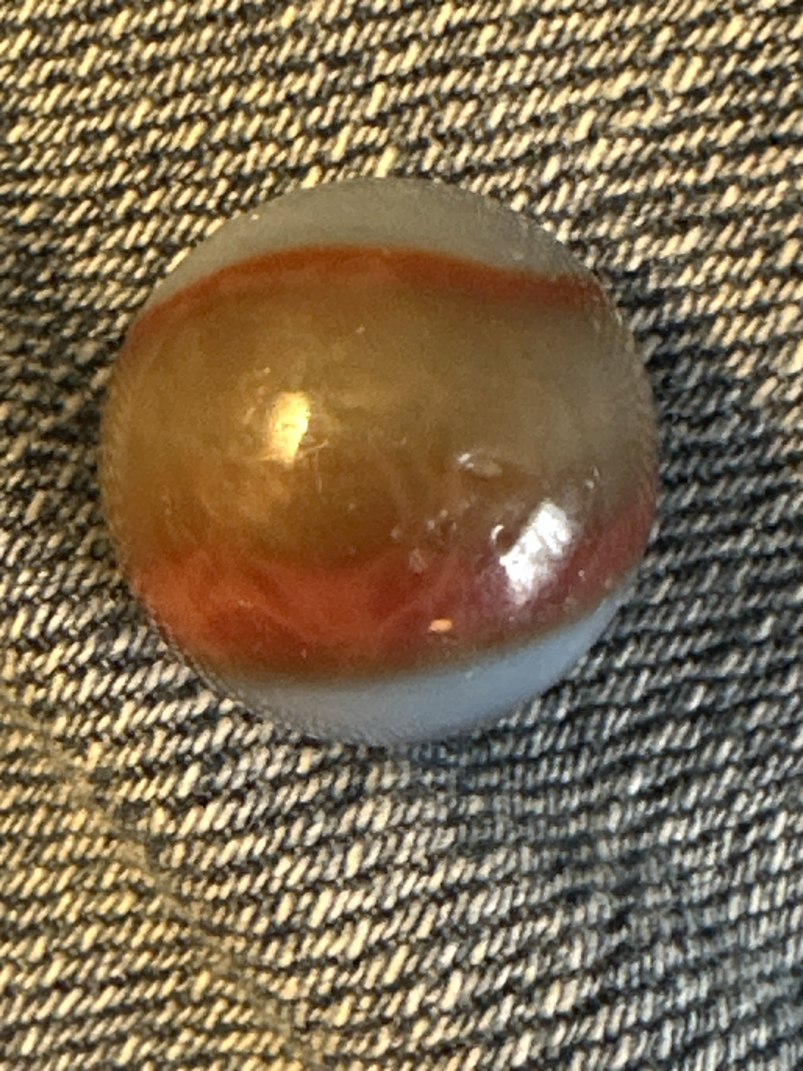 Red on Blue Patch by Akro Agate Company, identification view