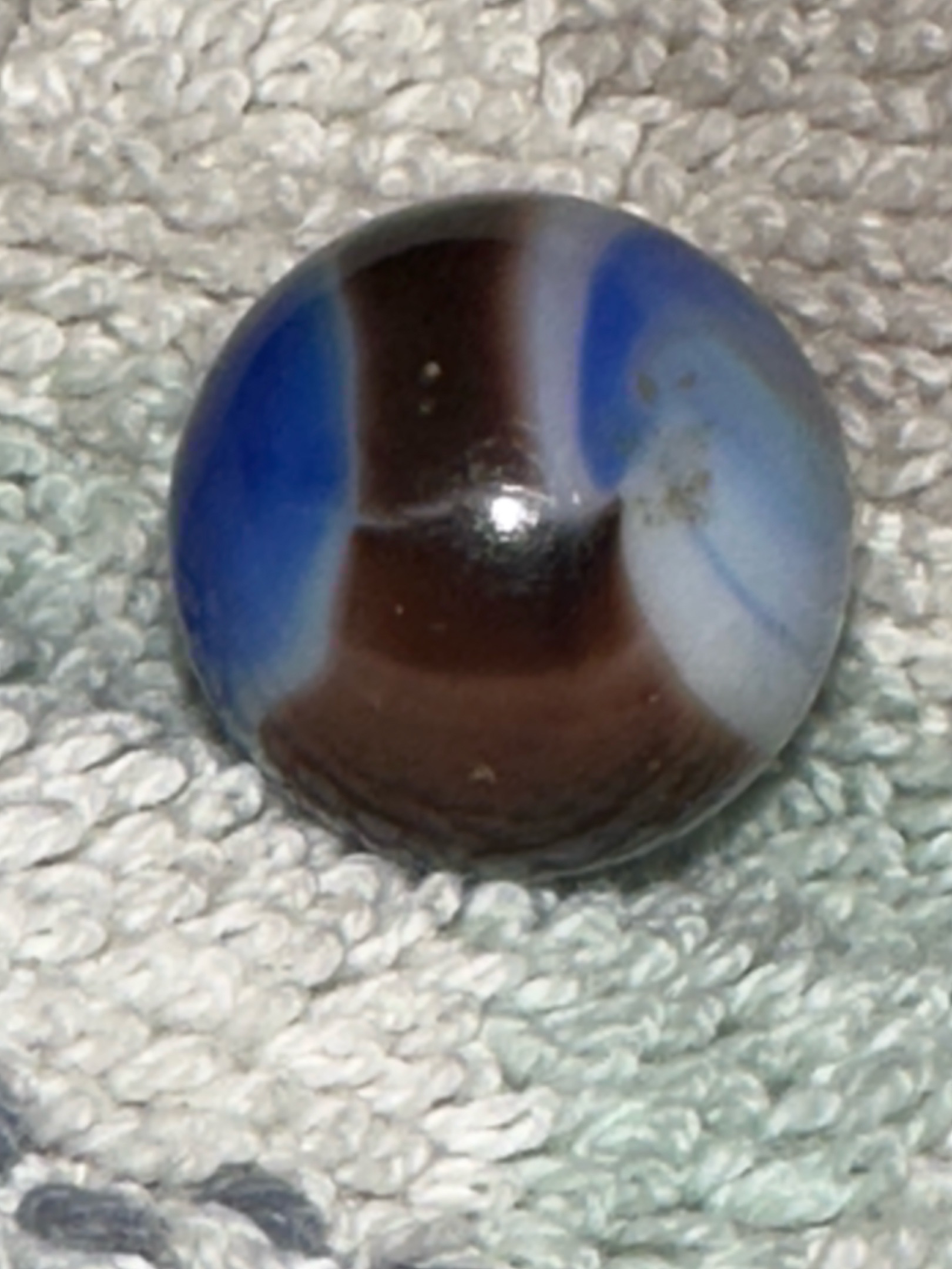 Multi-Color Rainbo (Brown & Blue) by Peltier Glass Company, identification view