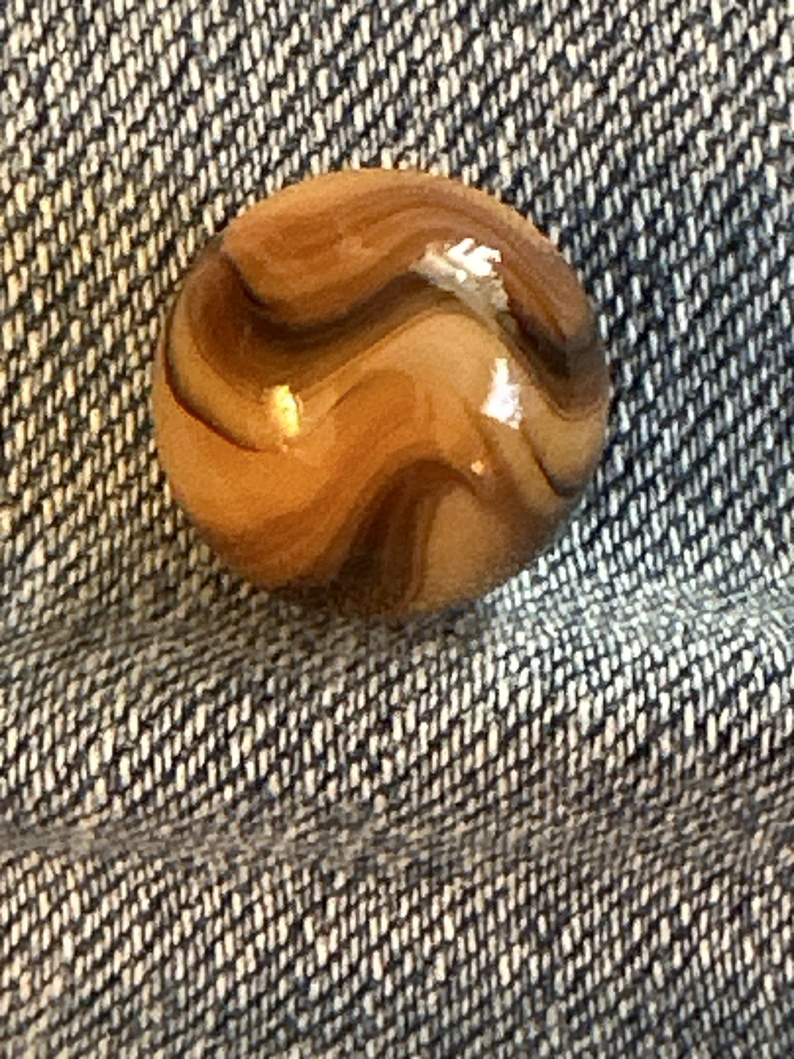 Brown Amber Swirl by Ravenswood Novelty Works, identification view