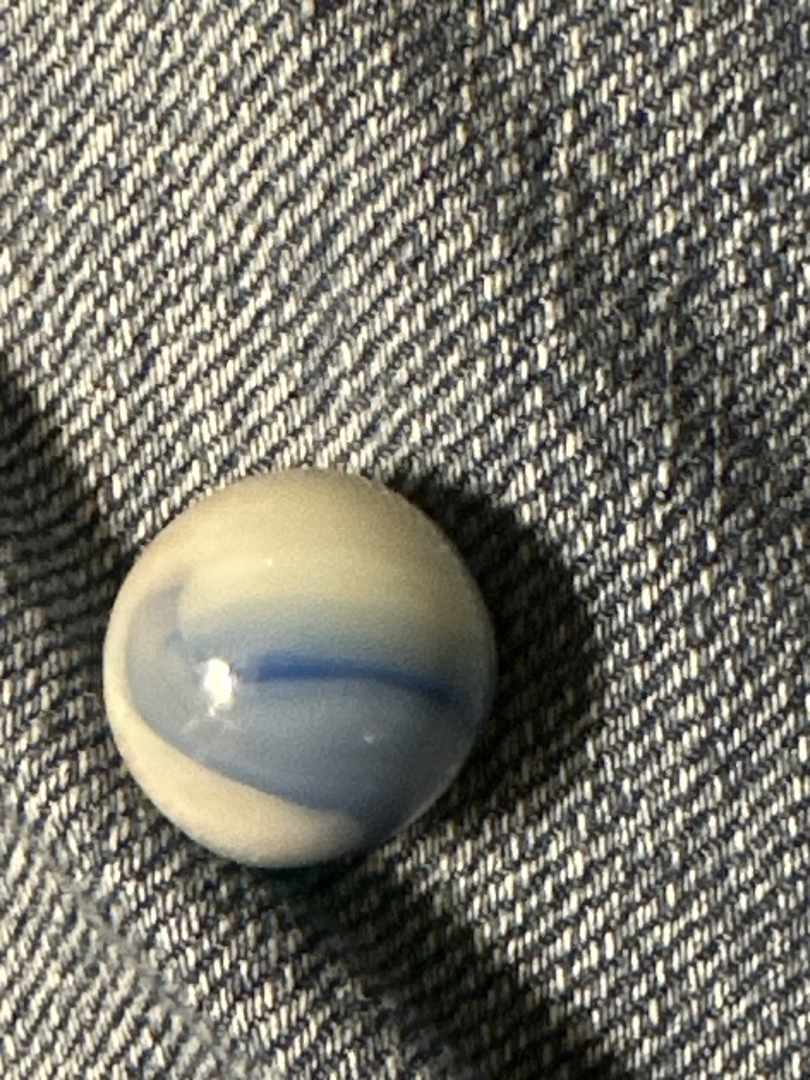 Blue and White Swirl (Prize Name) by Akro Agate Company