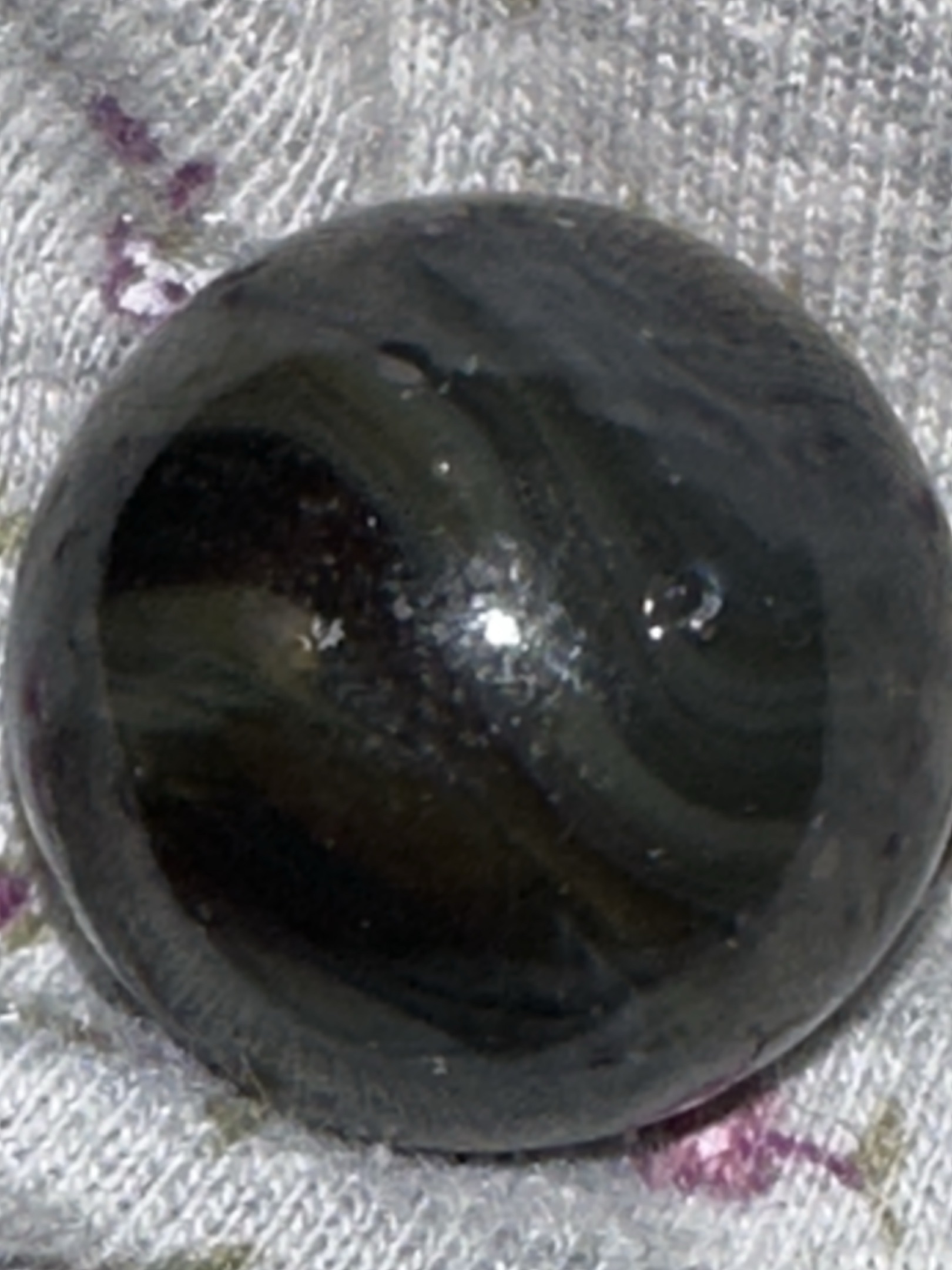 Black Swirl by Alley Agate, identification view