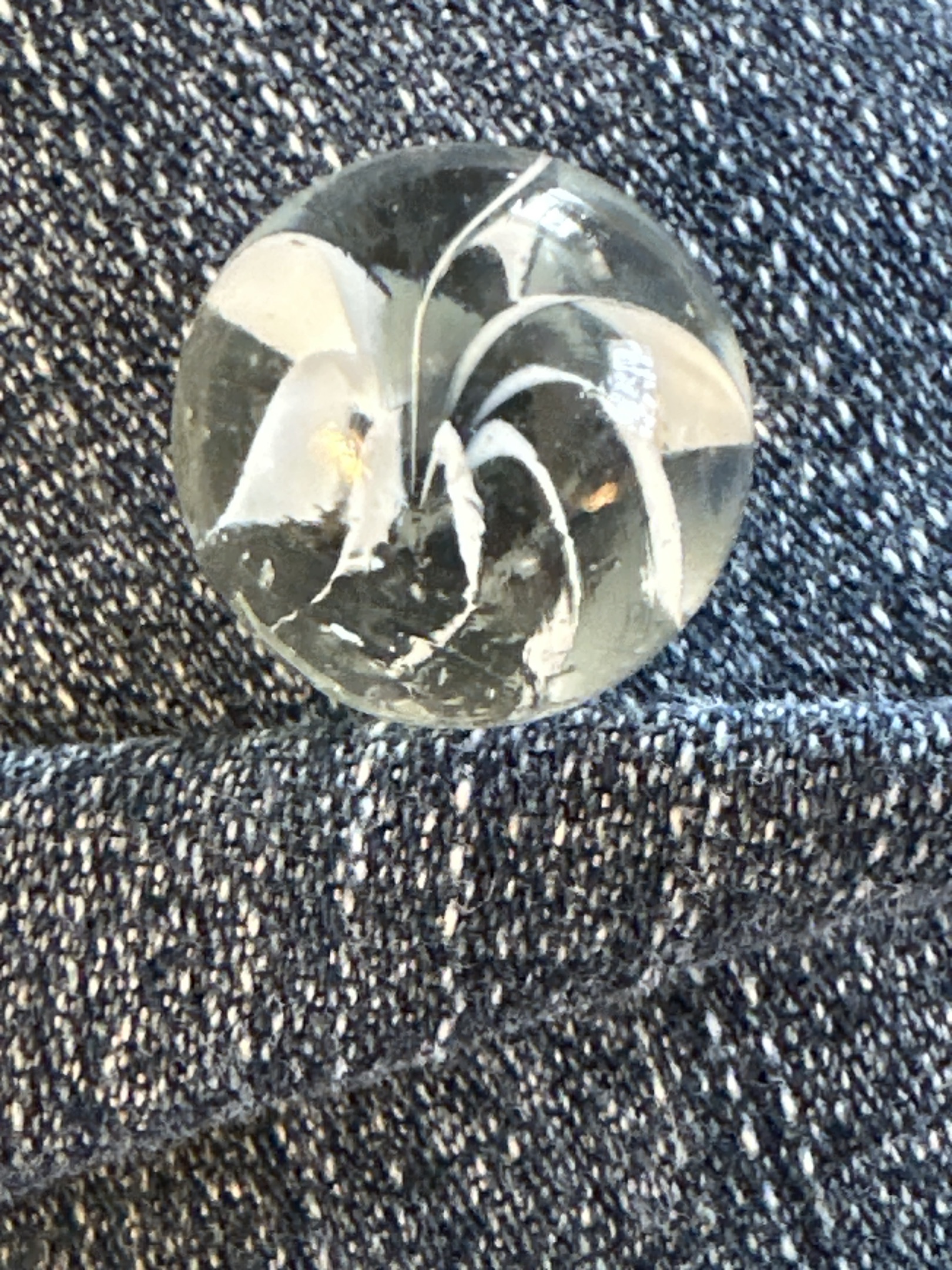 White Cat's Eye by Marble King, identification view