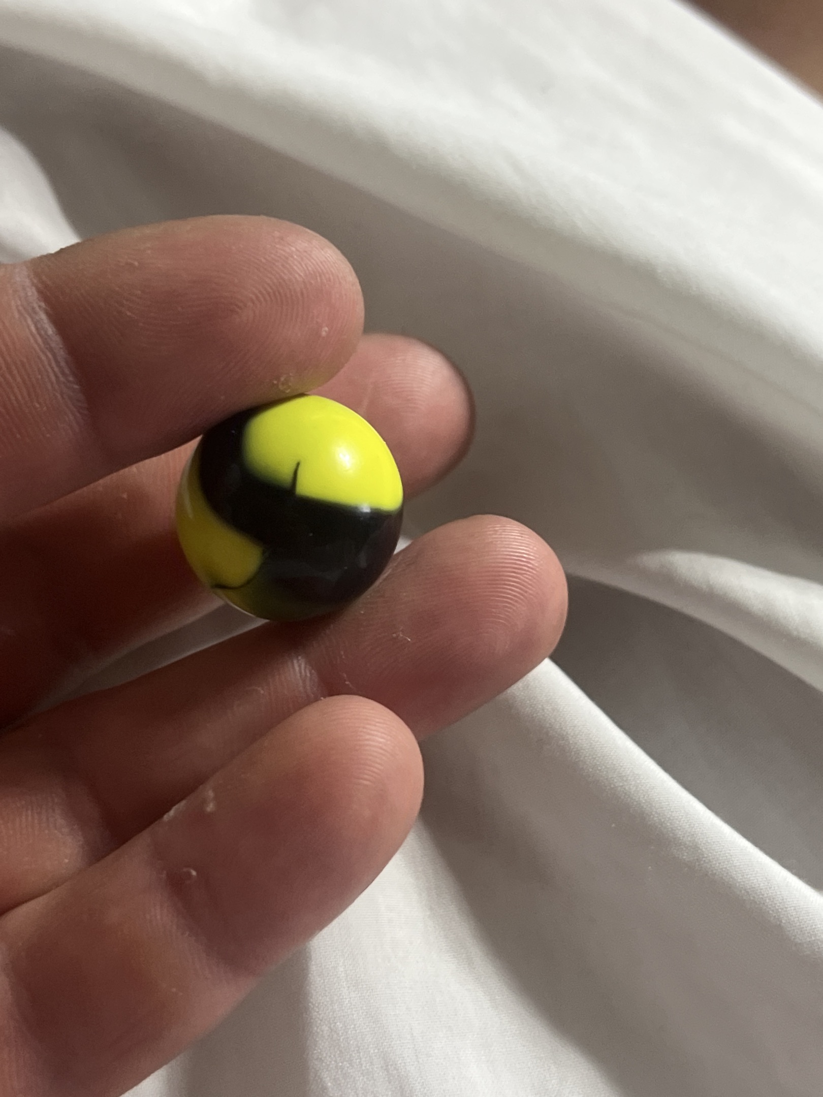 Bumblebee by Peltier Glass Company