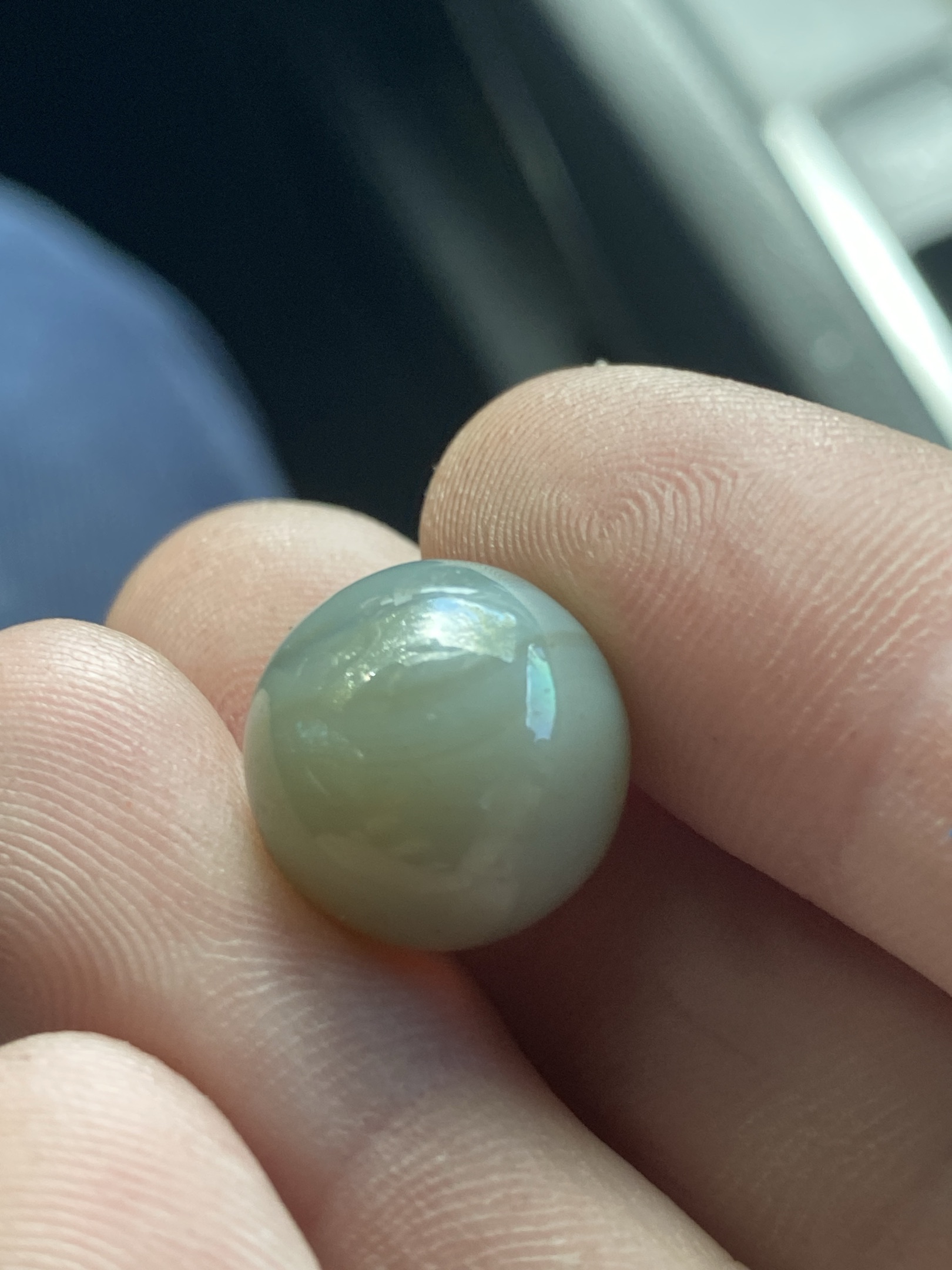 Moonie by Akro Agate Company, identification view