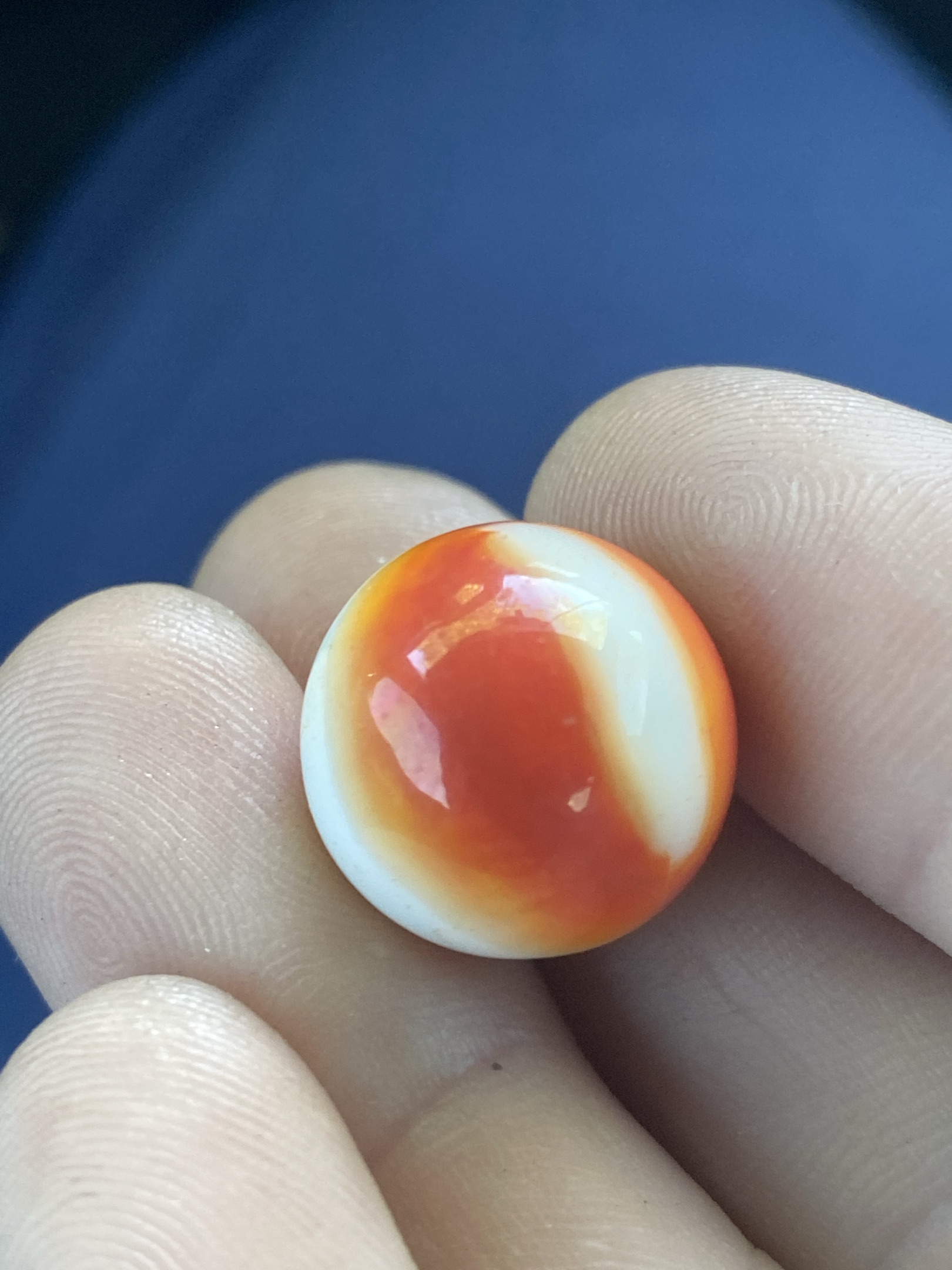 Orange/White by Vitro Agate Company, identification view