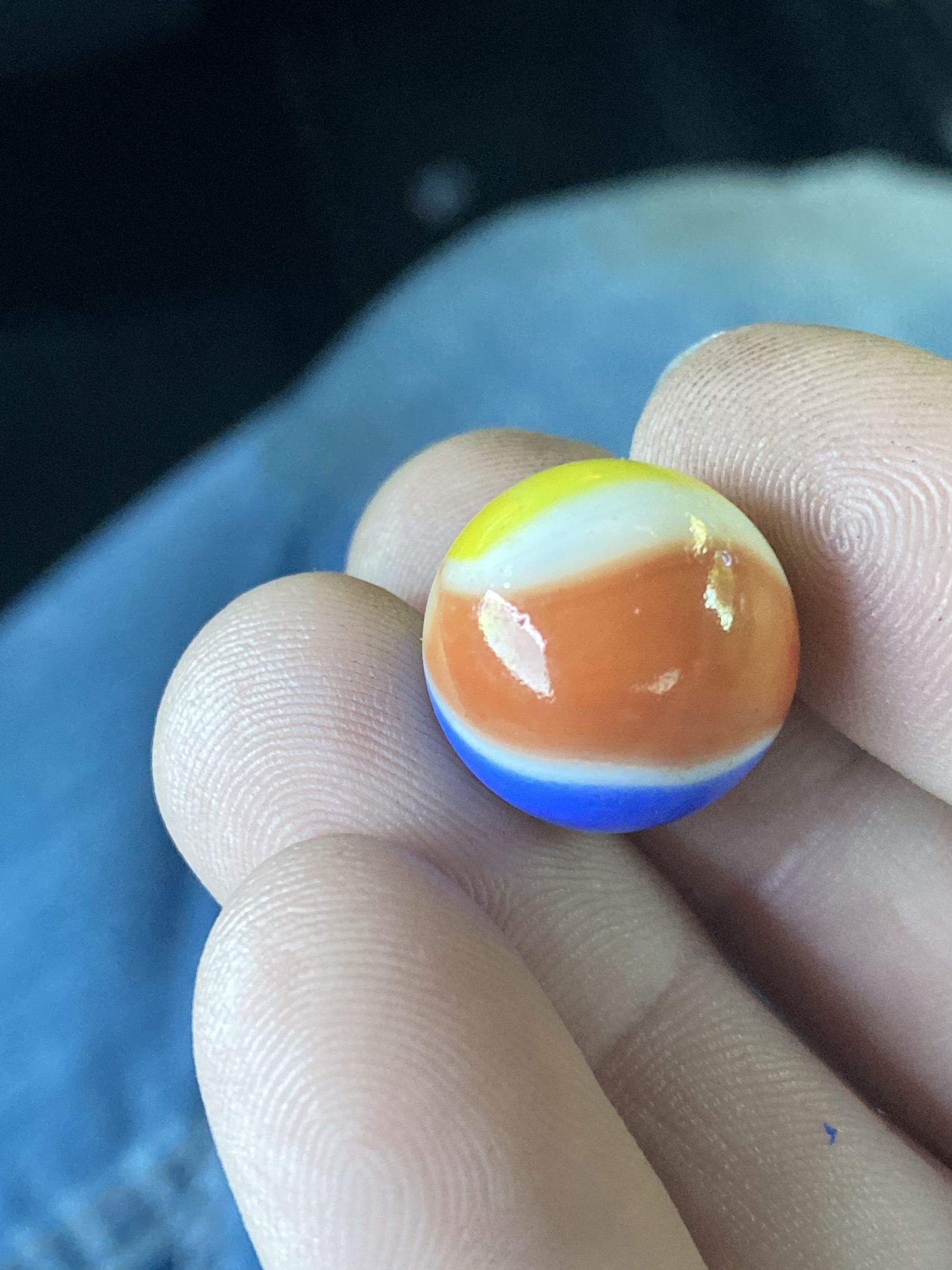Conqueror (Tri-Color) by Vitro Agate Company, identification view