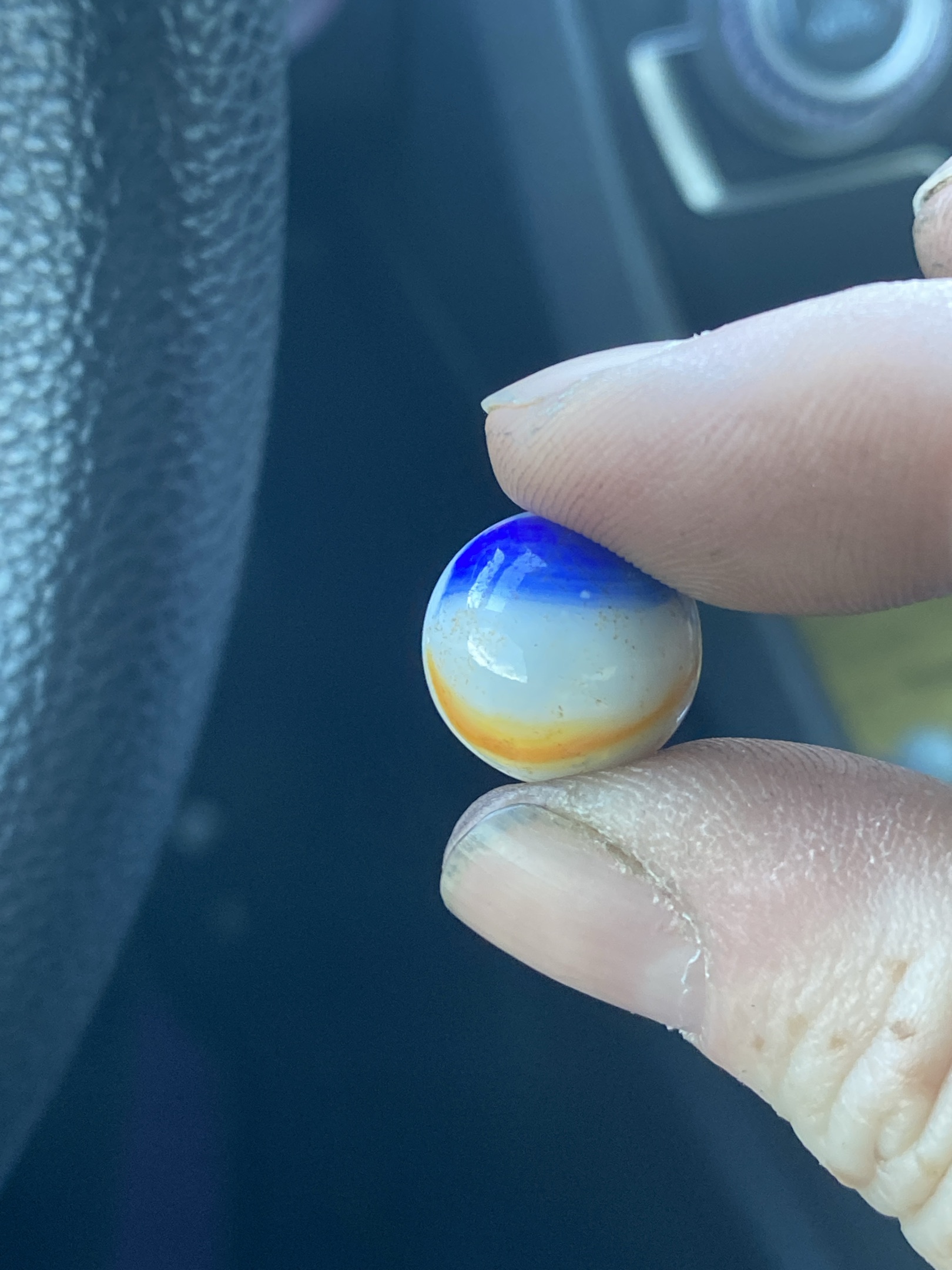 Conqueror (Blue and Orange) by Vitro Agate Company, identification view