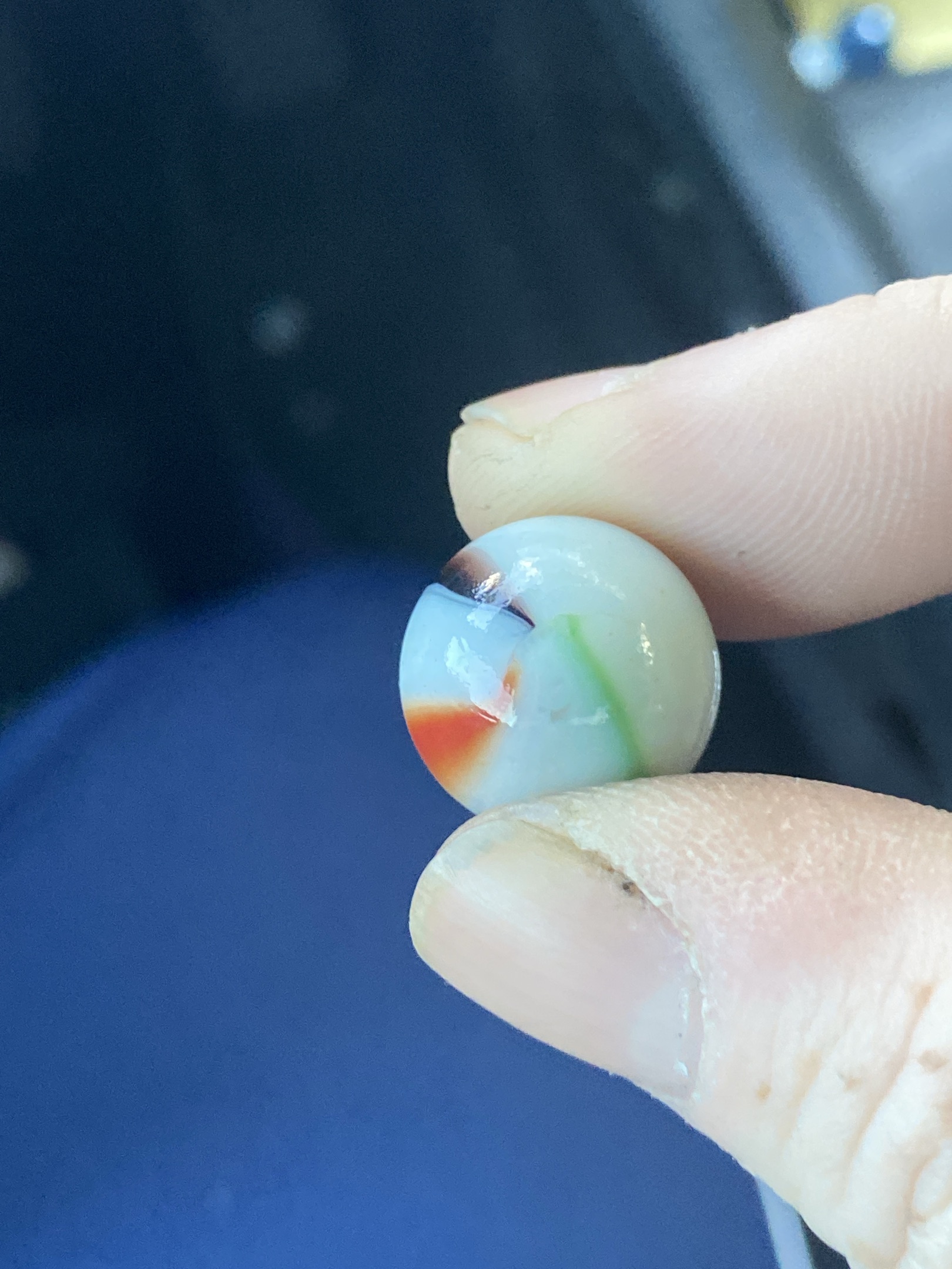 Green, Orange, and Black on White by Vitro Agate Company, identification view