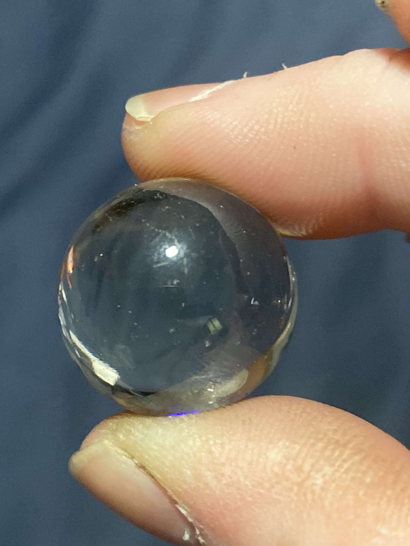Amber by Akro Agate Company, identification view