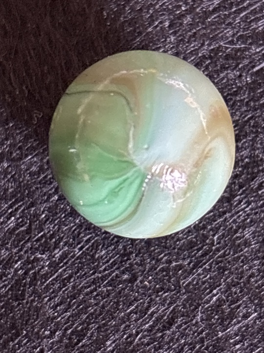 Green Slag by Akro Agate, identification view