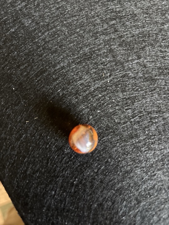 Orange Amber Cat's Eye by Vitro Agate, identification view