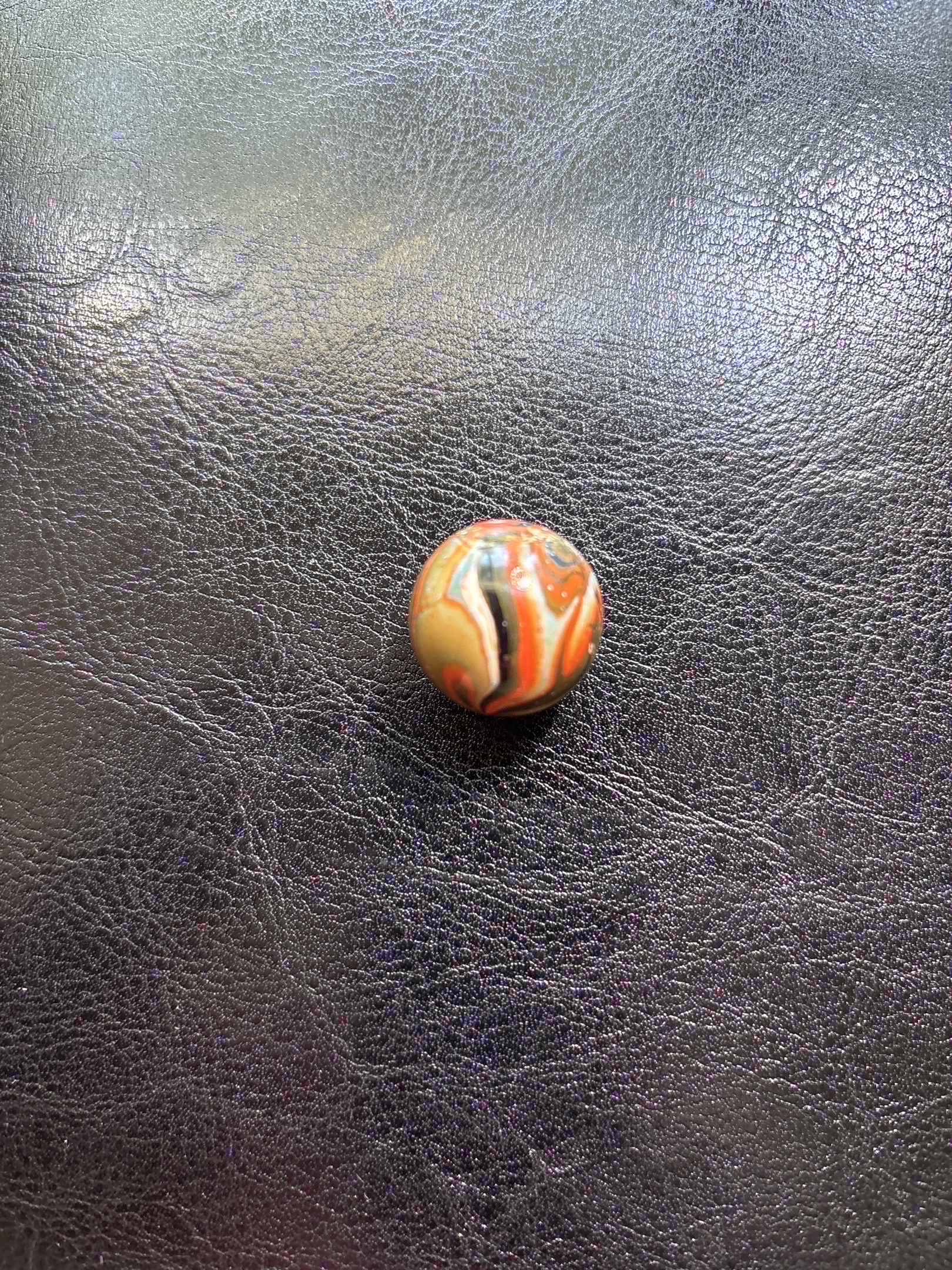 Special - Orange and Black Onionskin by Akro Agate, identification view