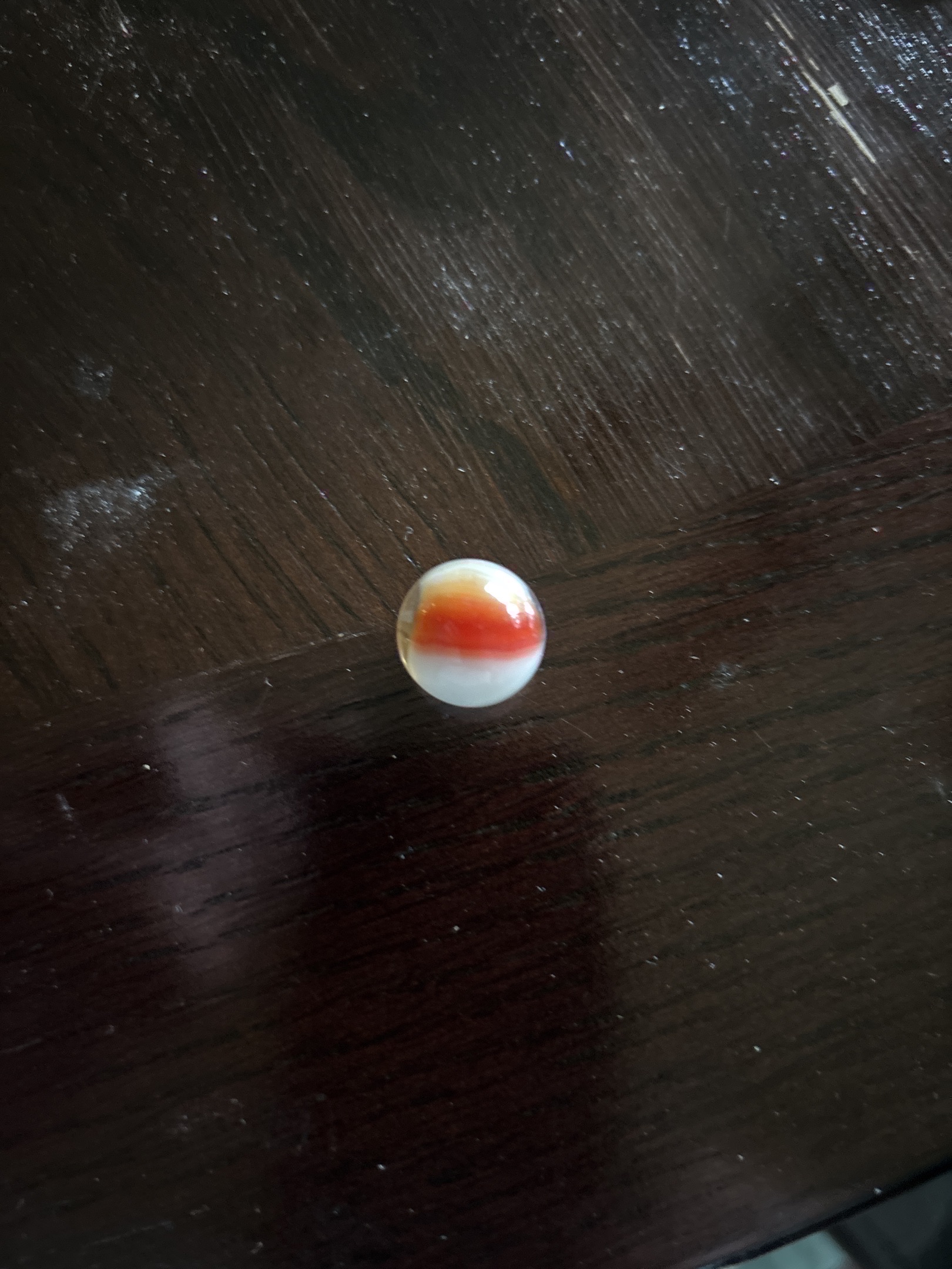 Peerless Patch Red on White by Peltier Glass, identification view